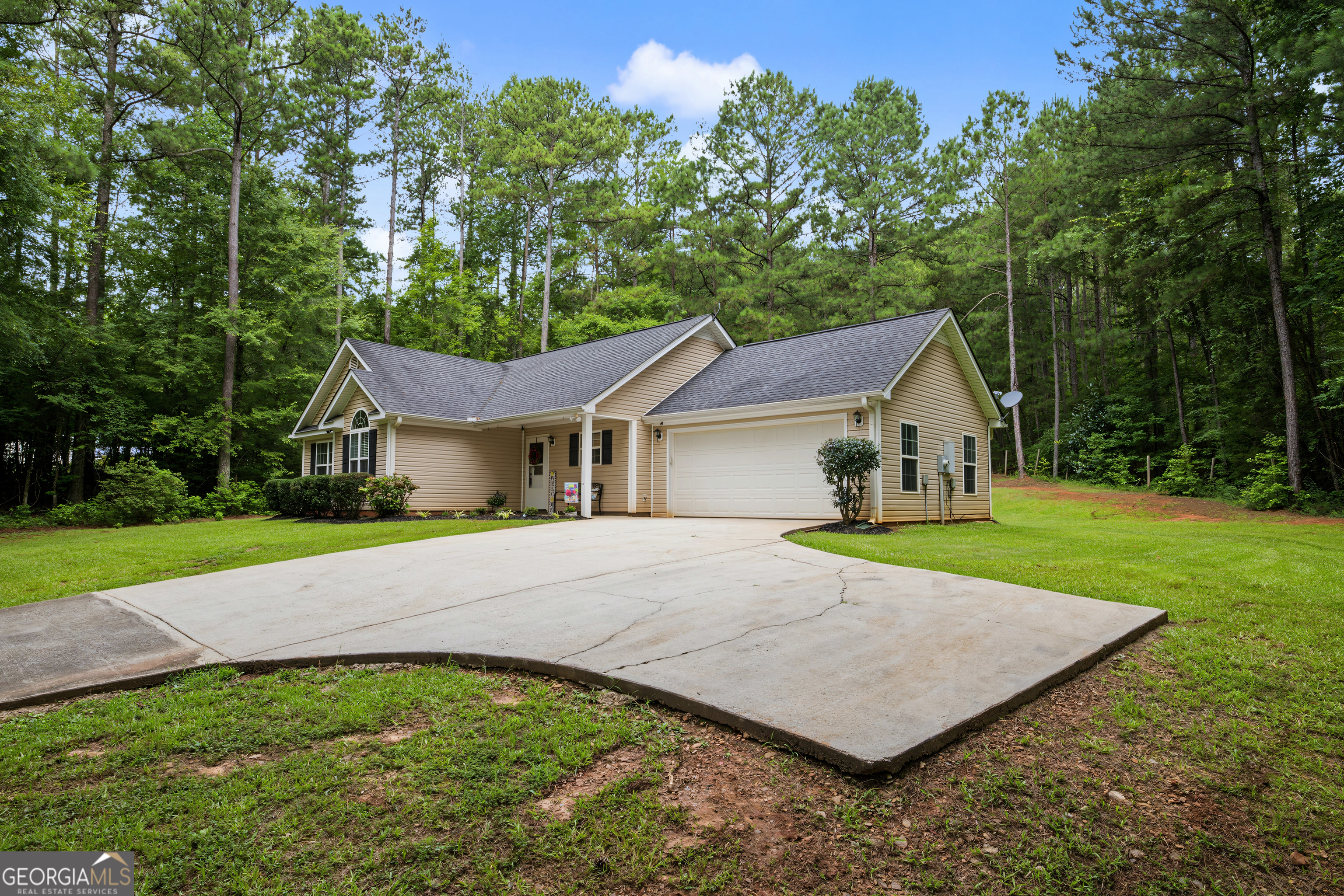 325 Leonard Road, Lagrange, GA 30241 — photo 3