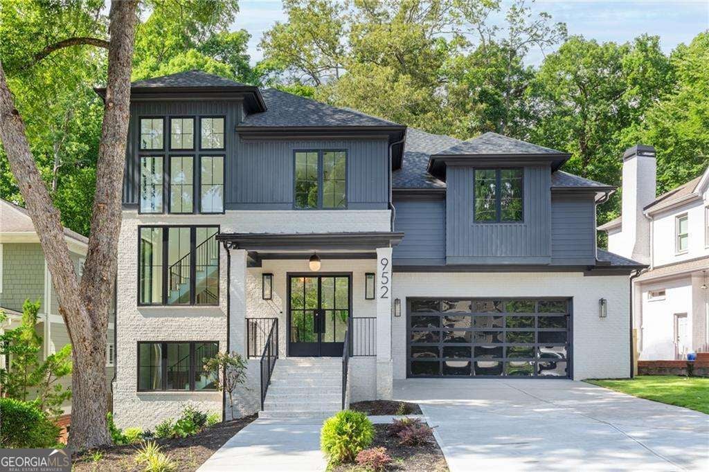 952 Cumberland Rd NE — photo
