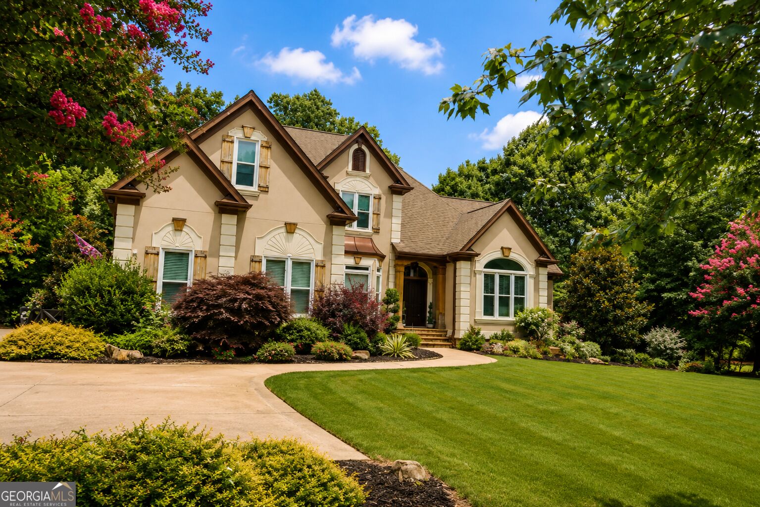 915 Champions Fairway Dr — photo