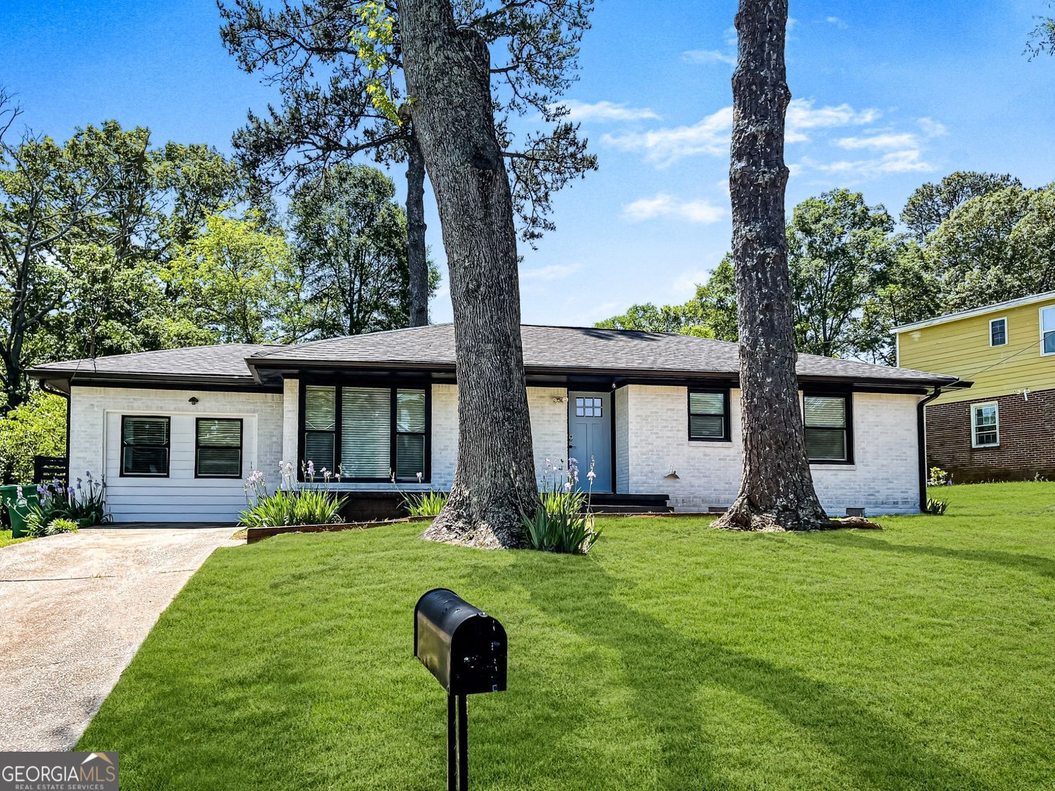 2597 Glenvalley Dr — photo