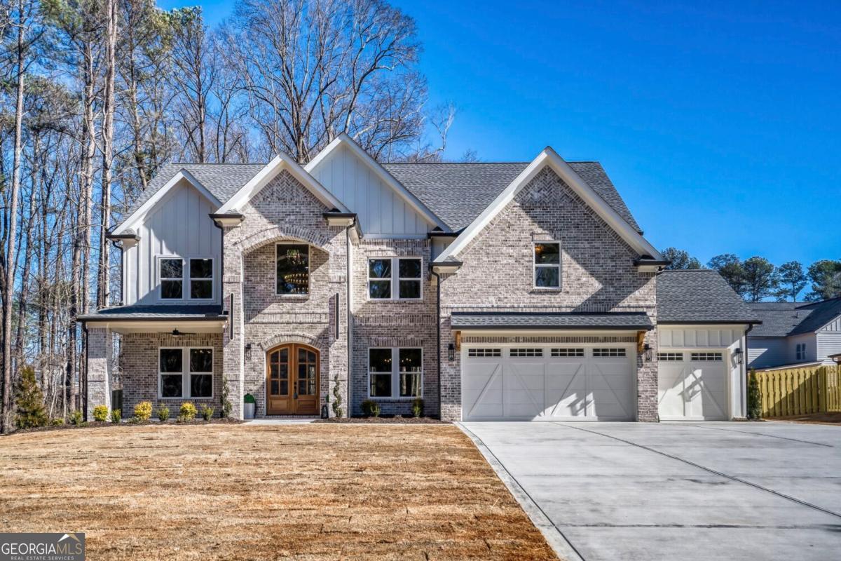 2601 Wood Creek Ct — photo