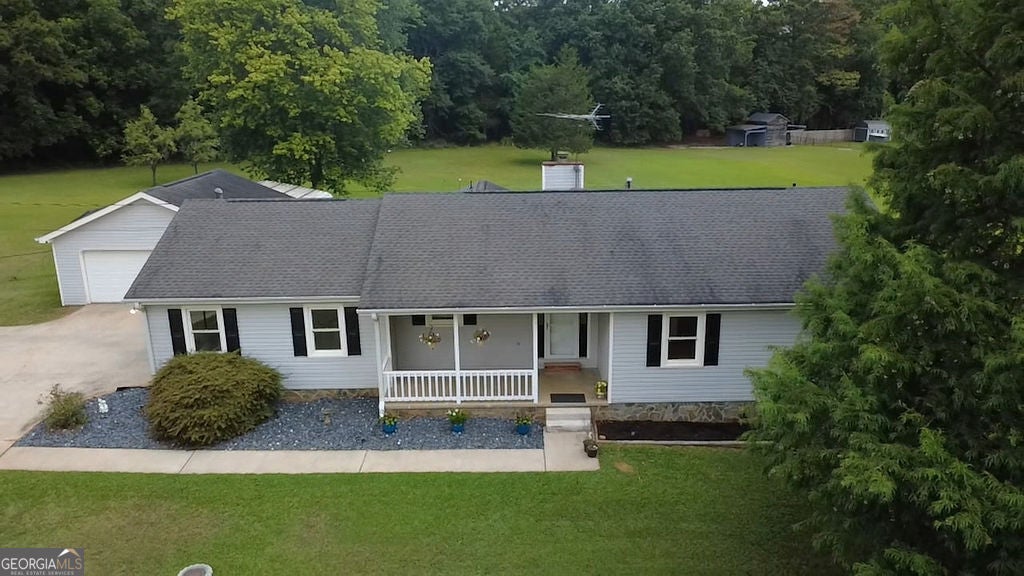 162 Price Dr W — photo