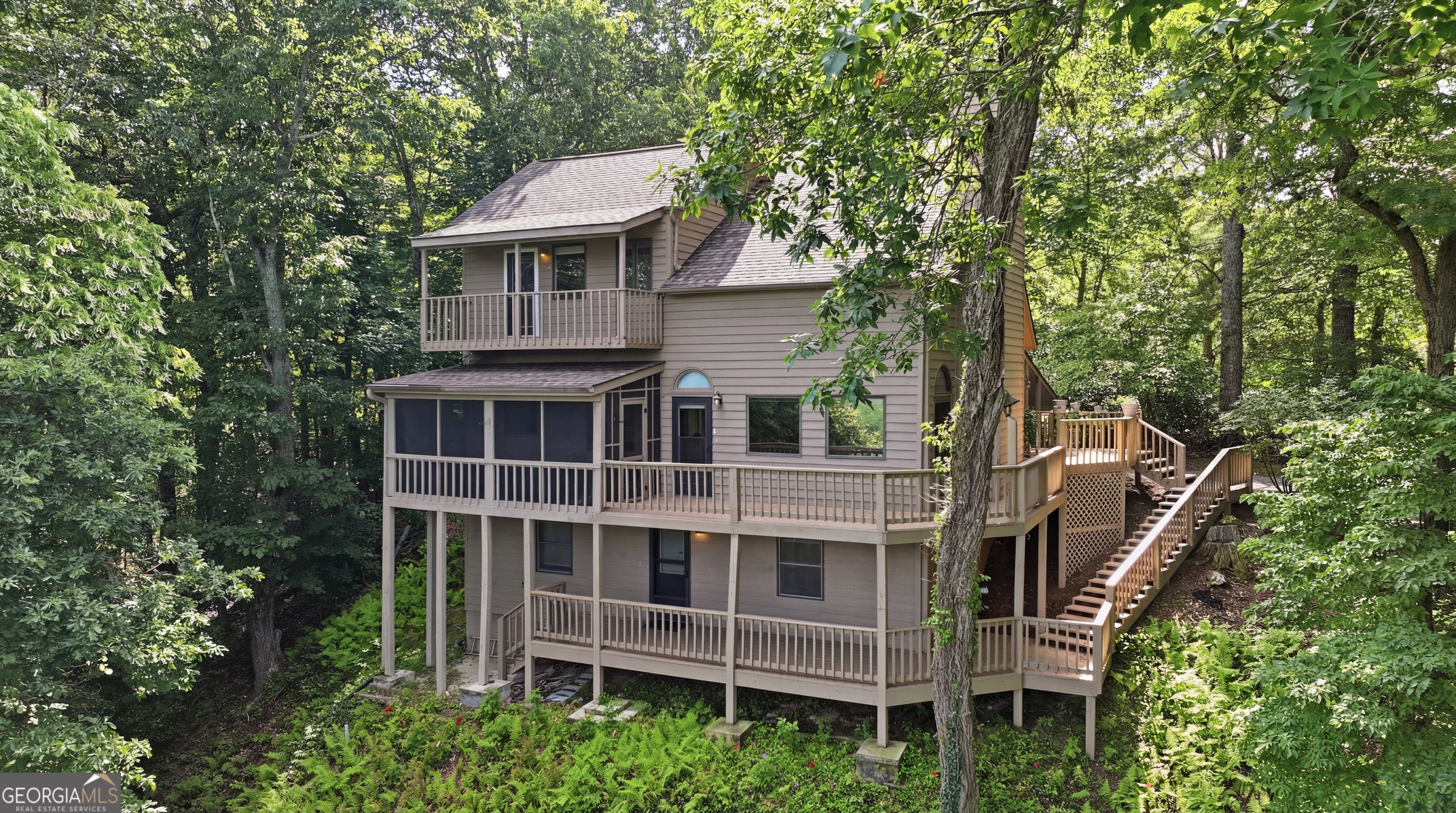 82 Appalachian Pt — photo