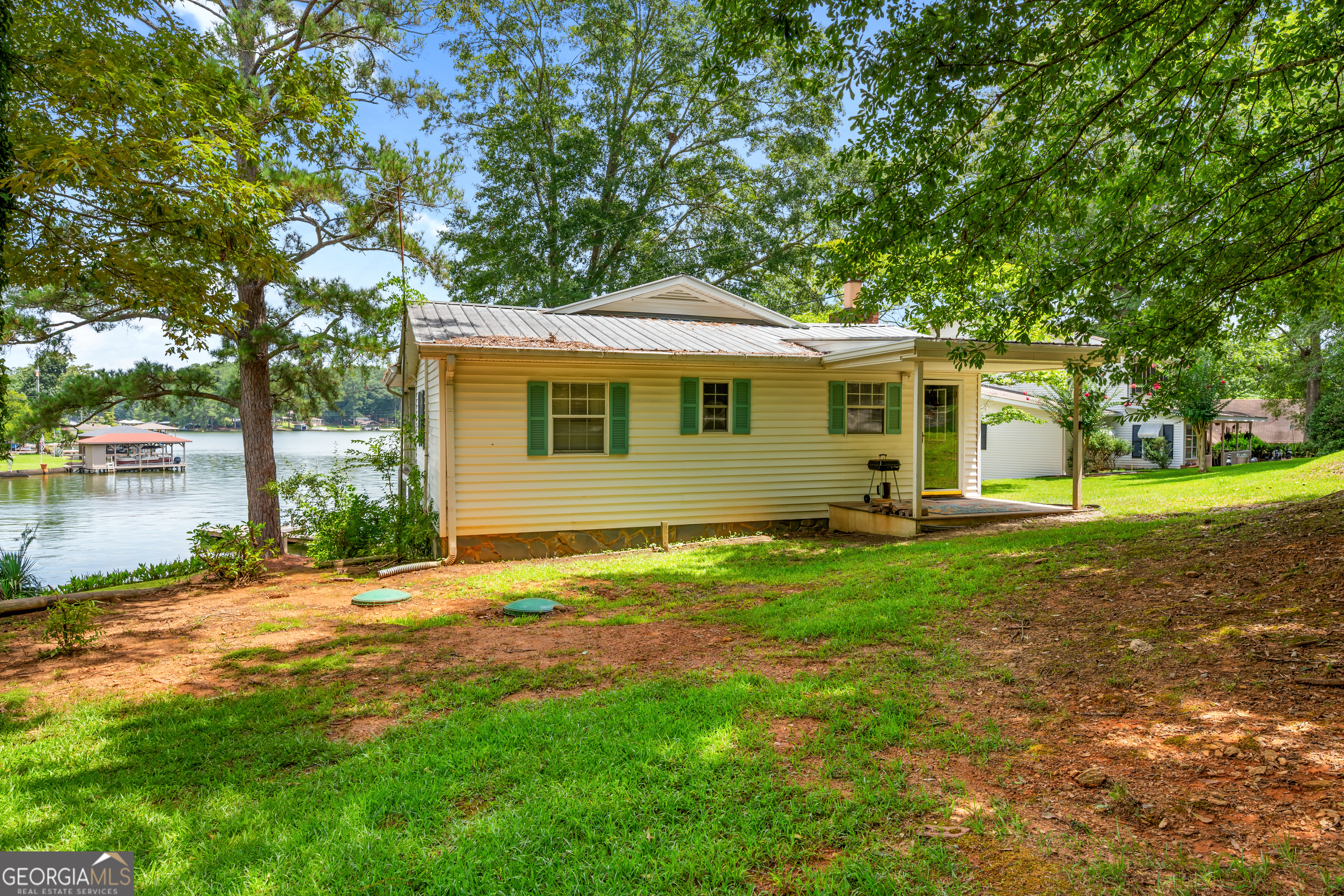 224 Roberts Point Road, Jackson GA 30233 — photo 2