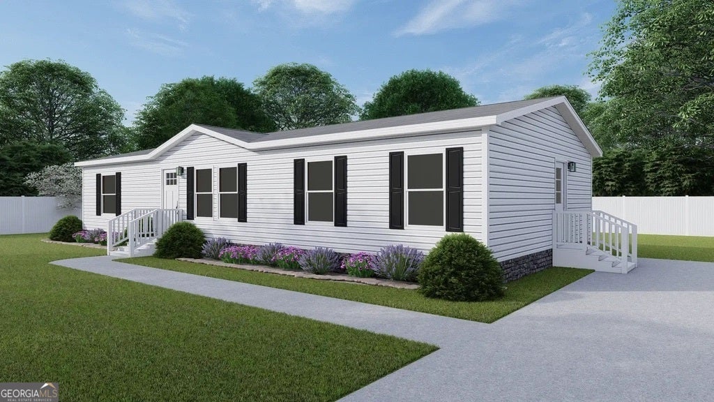 352 Lake Harbor Trl — photo