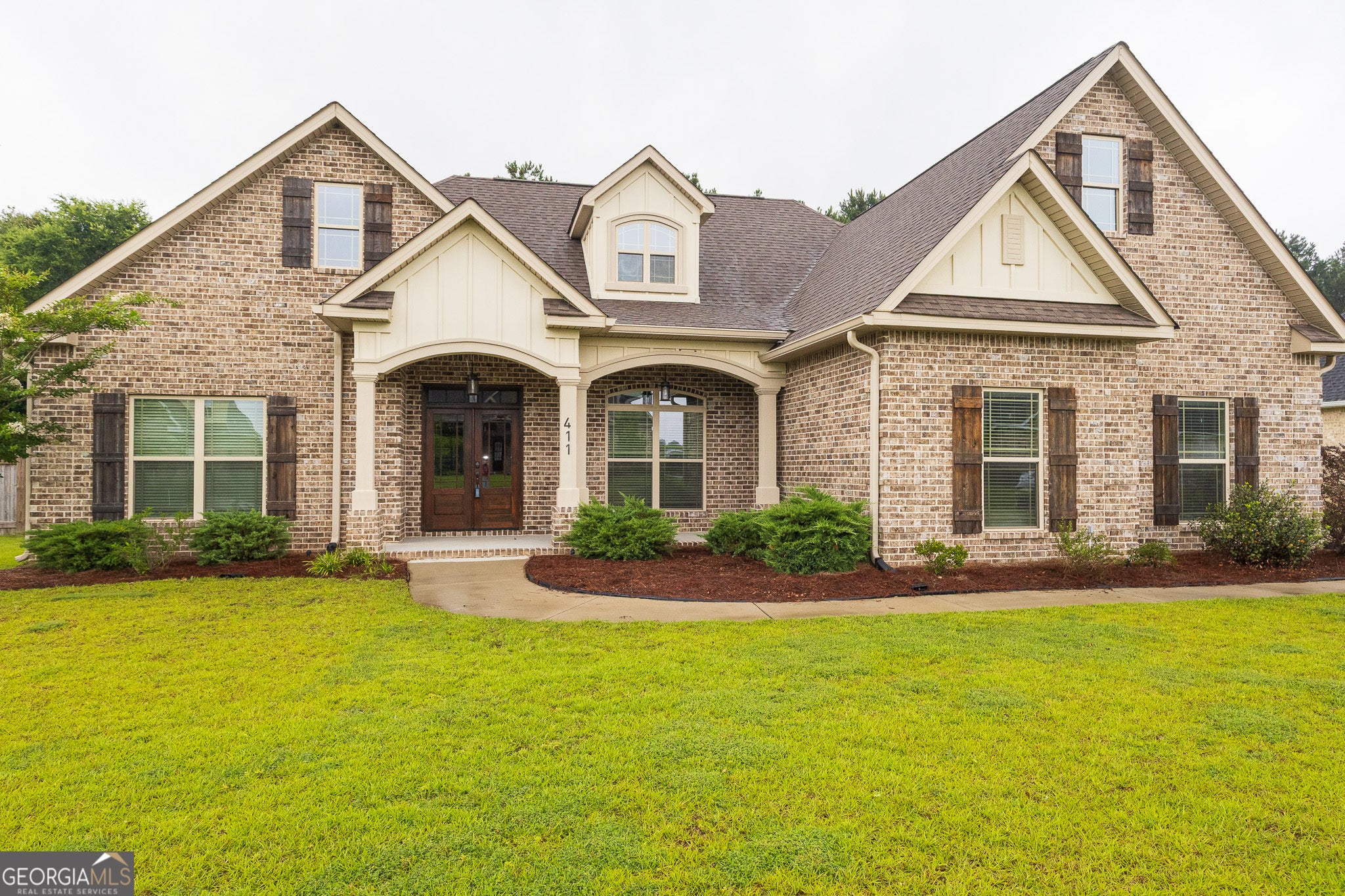 411 Stonegate Trl — photo