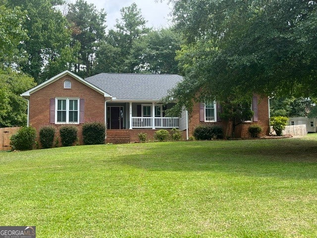 106 S Cambridge Dr — photo