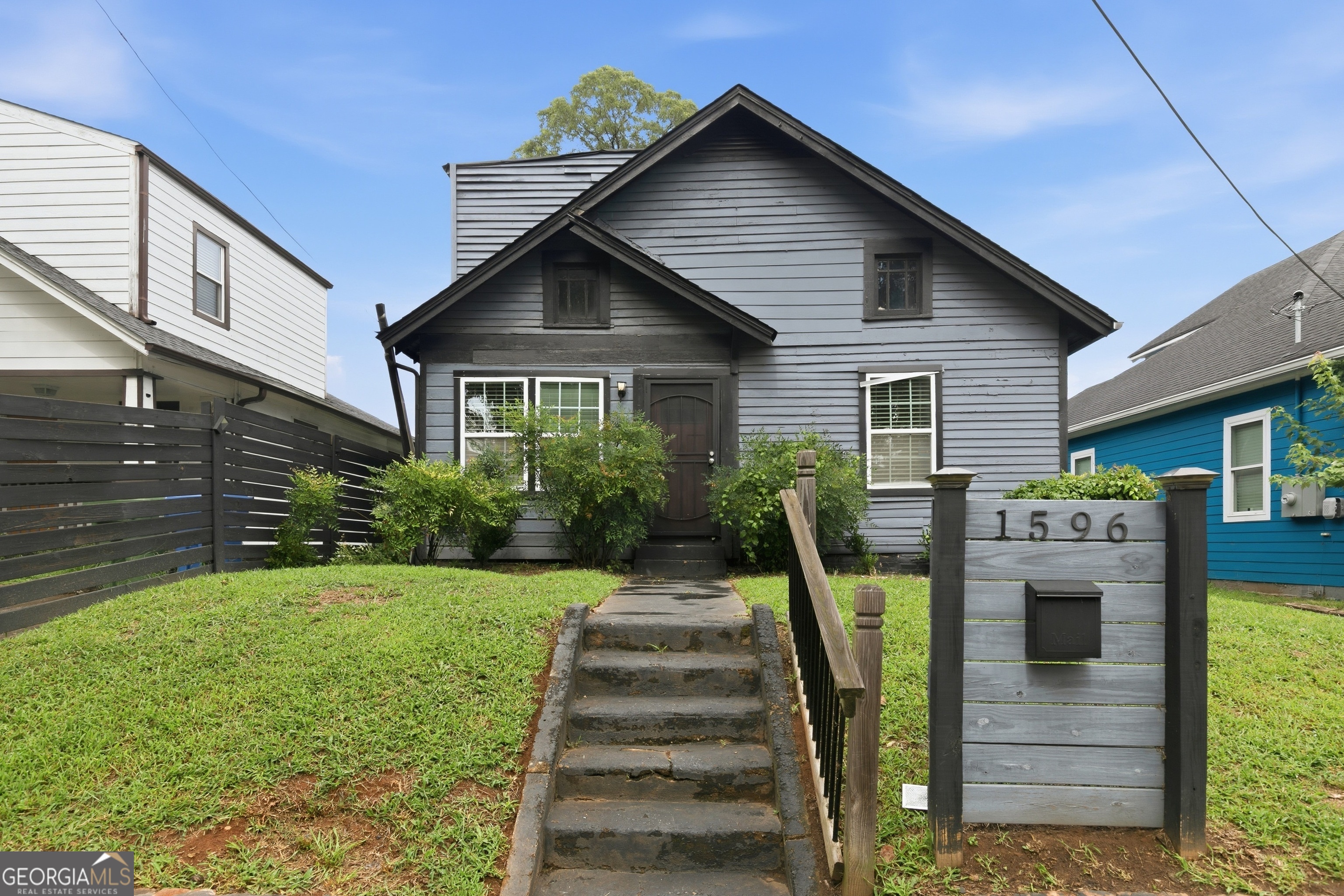 1596 Jonesboro Rd SE — photo