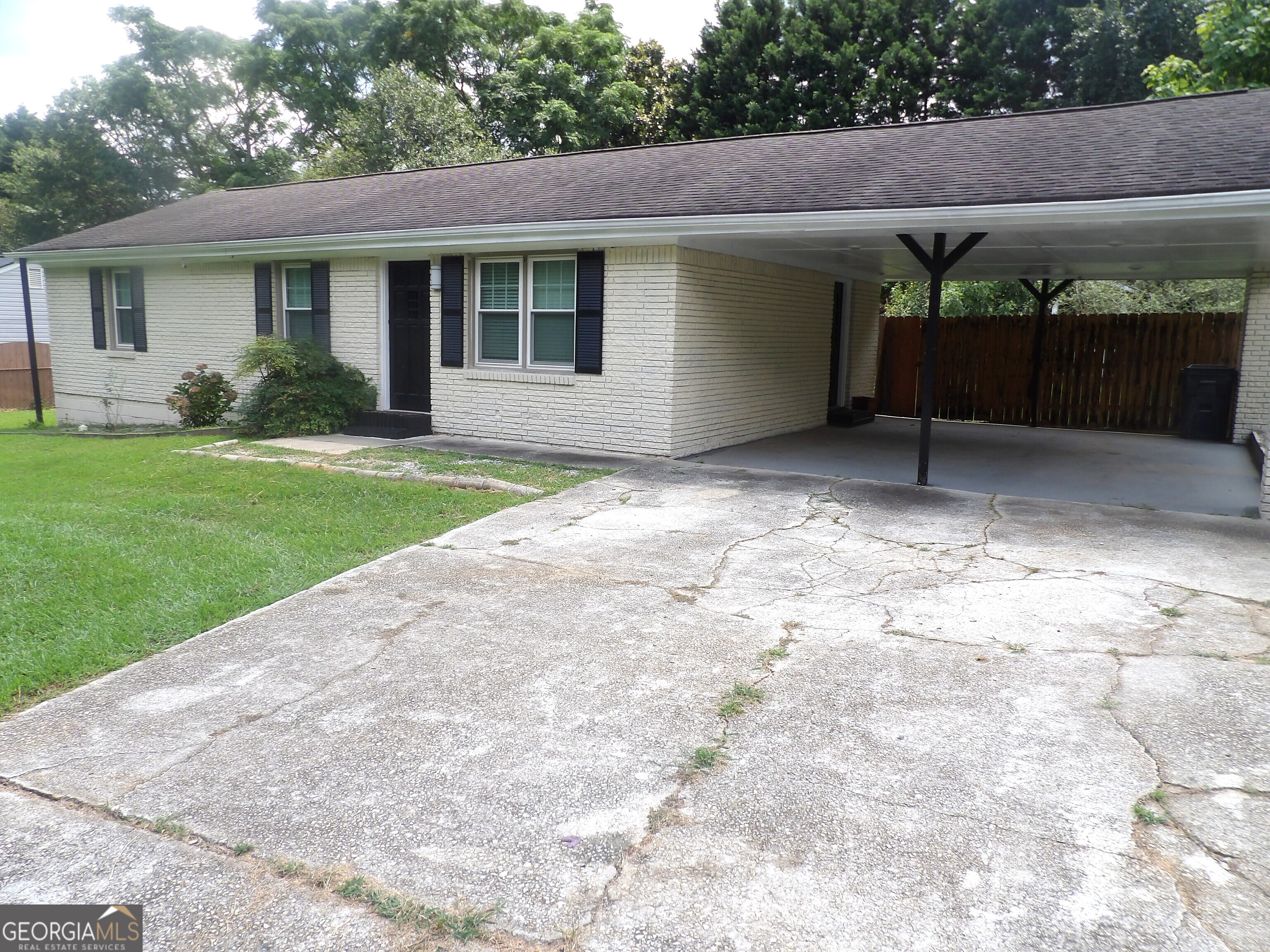 335 Bay Creek Rd — photo