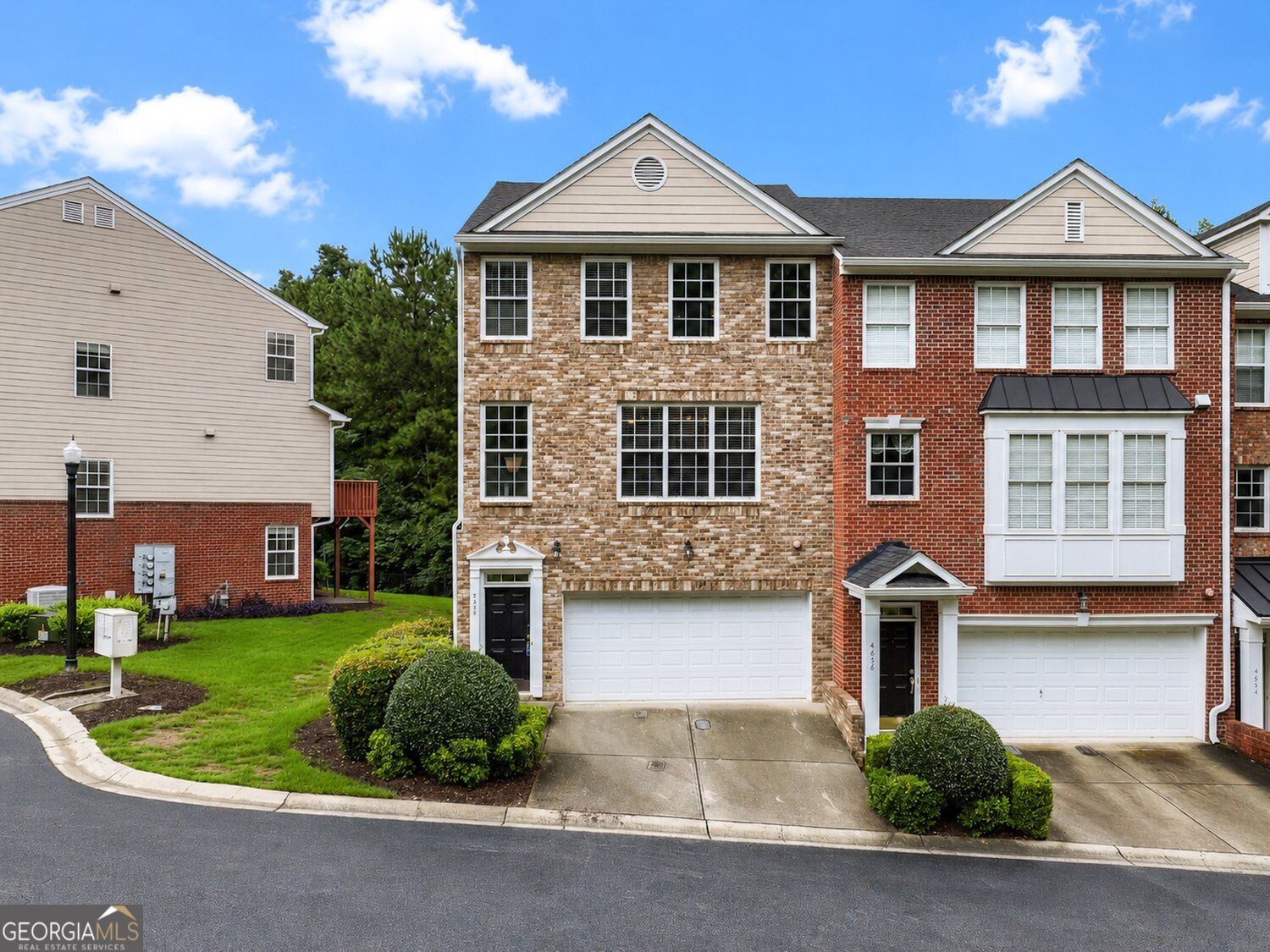 4658 Creekside Villas Way SE — photo