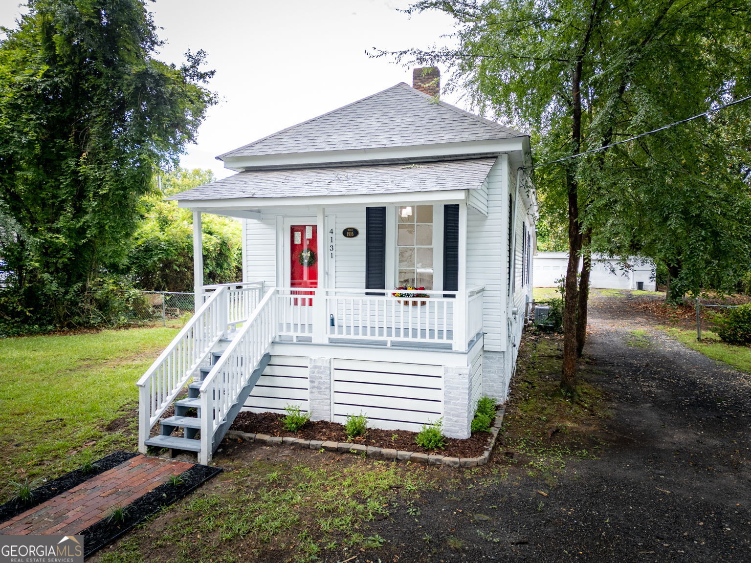 4131 Lott St NE — photo
