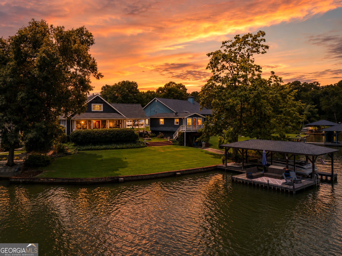 590 Dallas Trl — photo