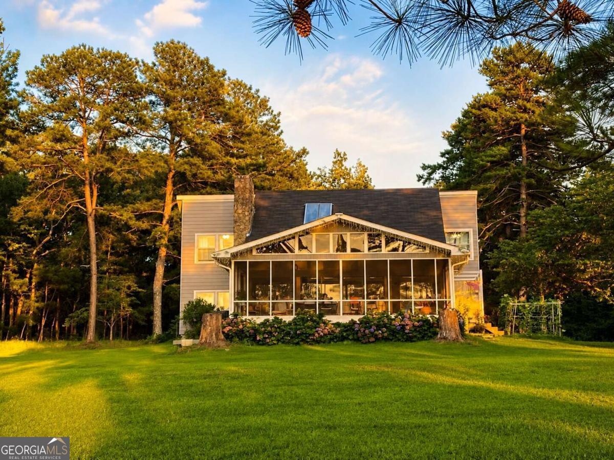 1189 Iris Lake Rd — photo