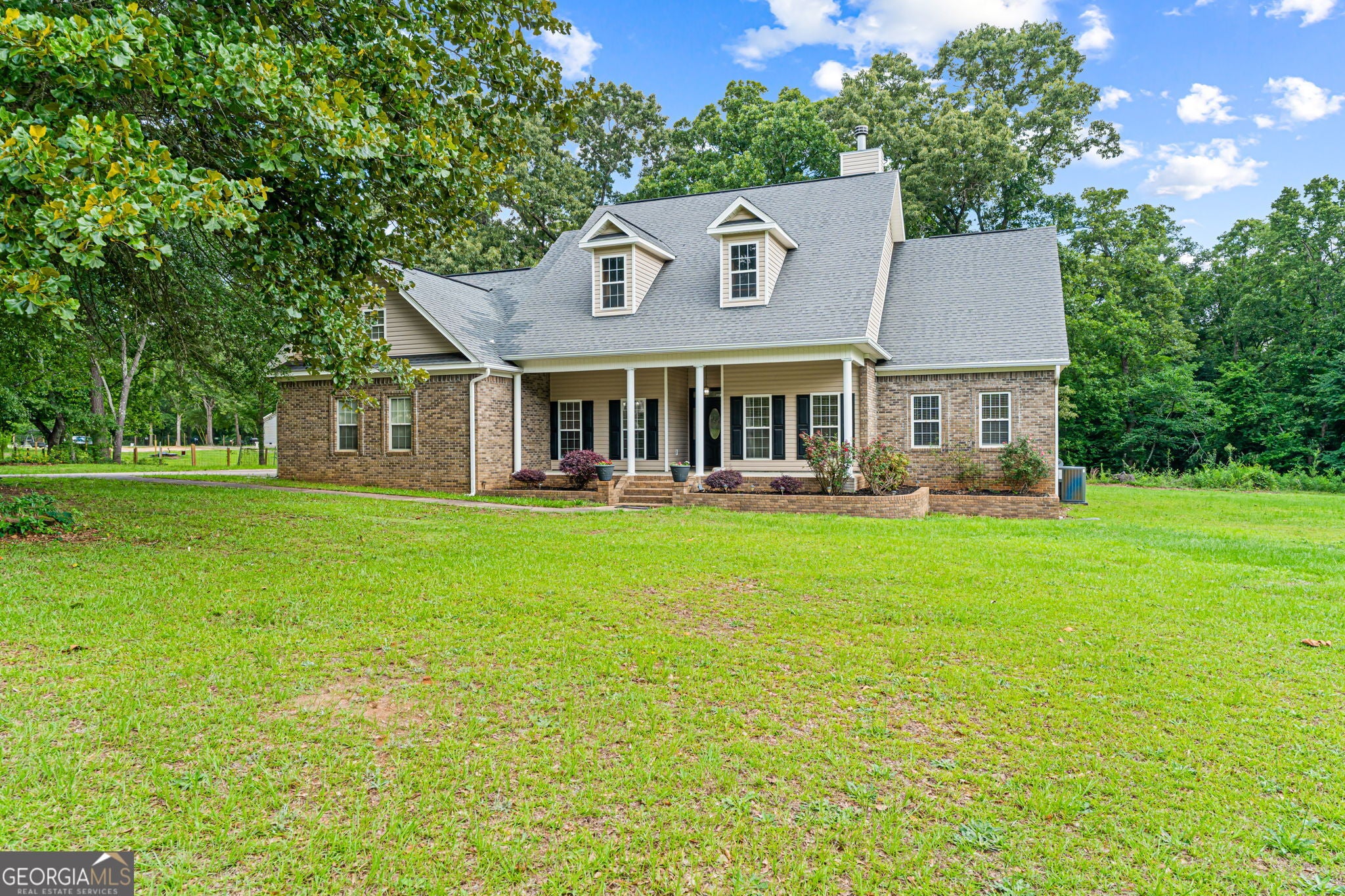 232 Bazemore Circle — photo