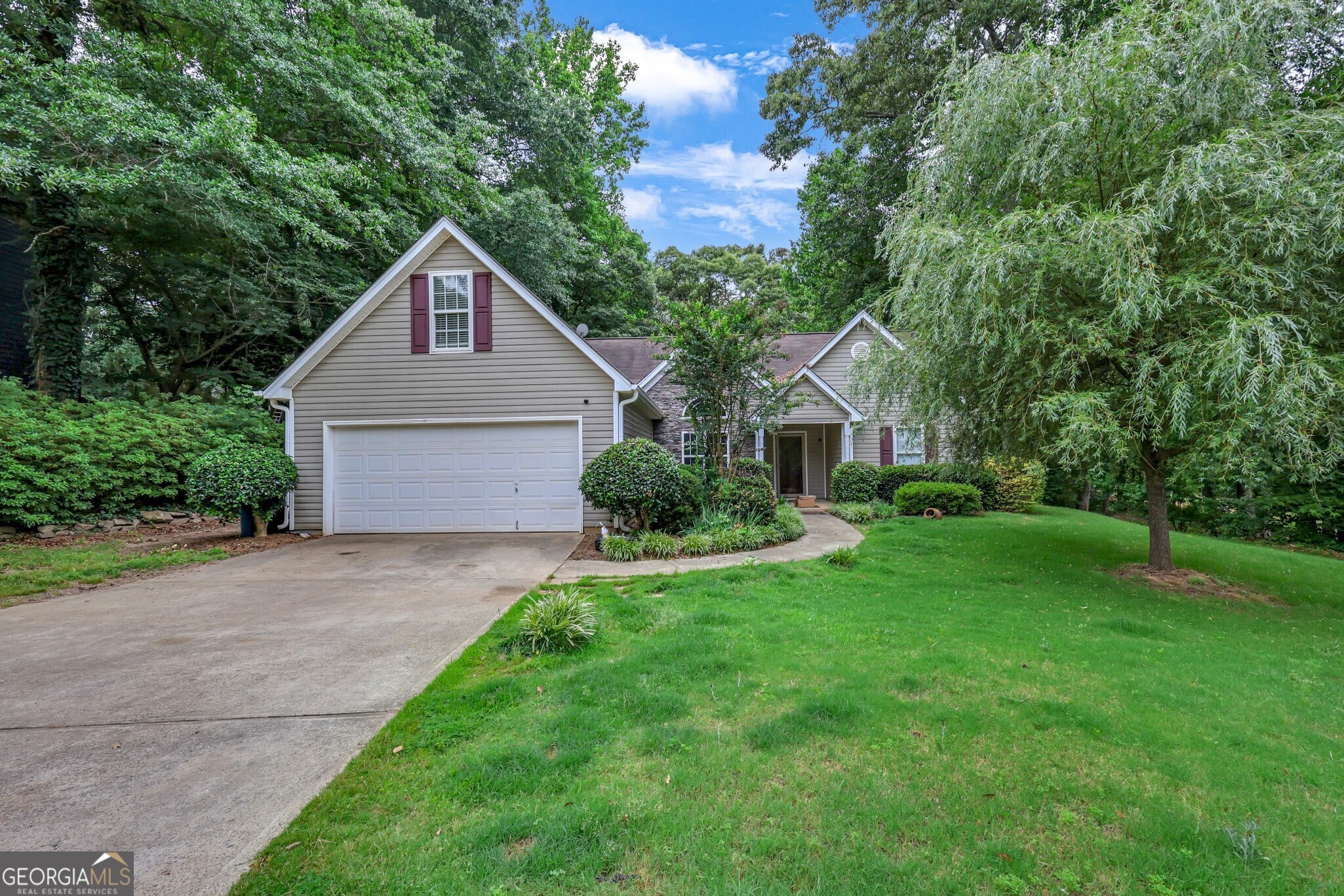 2657 Wildwind Dr — photo
