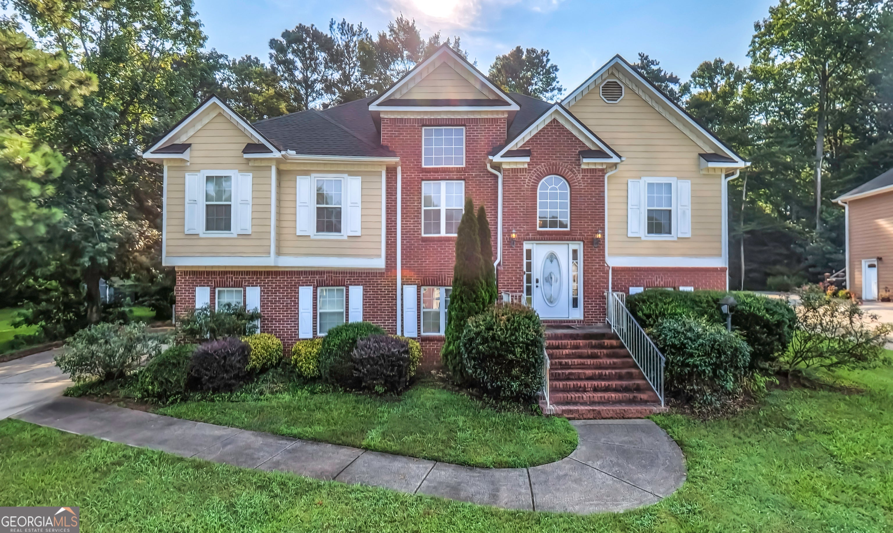 812 Windy Mill Ct — photo