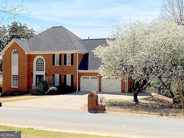 122 N Lakeside Dr NW — photo