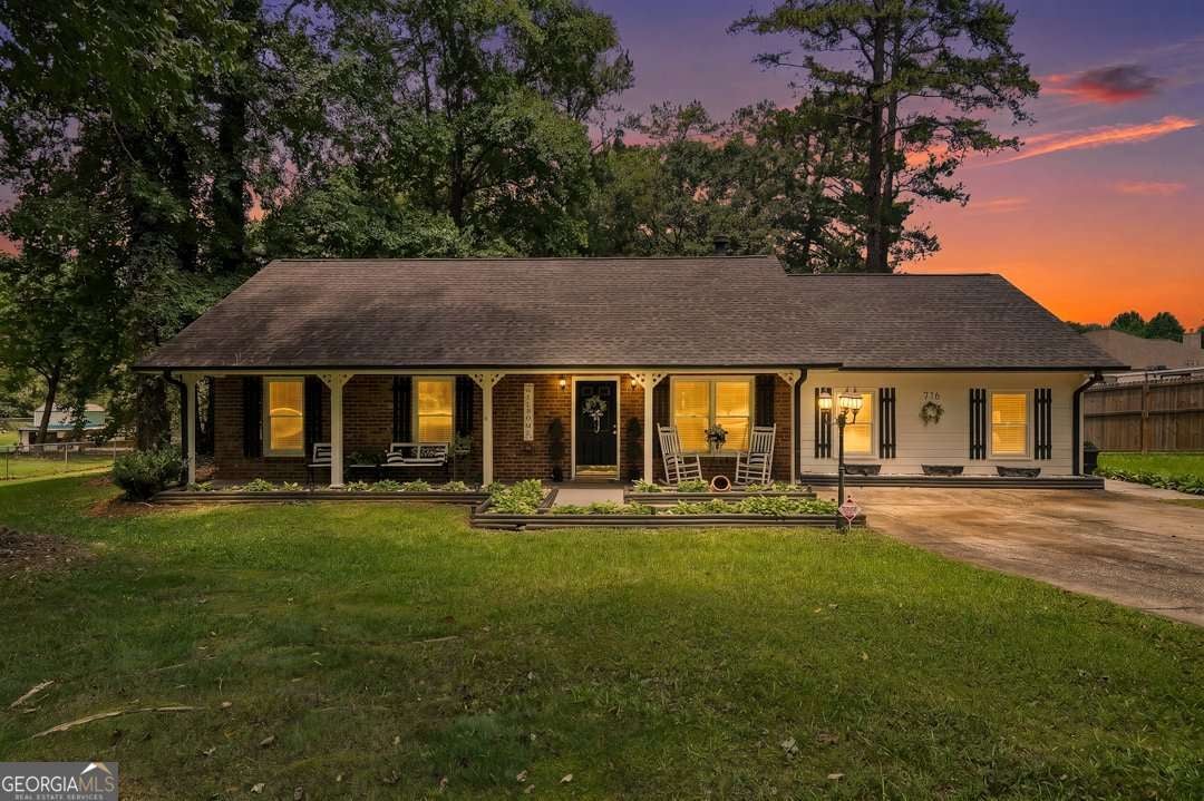 716 County Line Auburn Rd — photo
