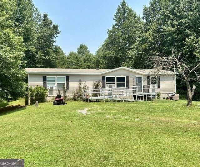 1915 N Holcomb Dr — photo