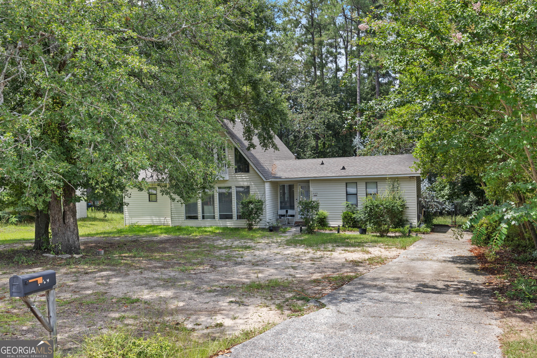 2169 Pepperidge Dr — photo