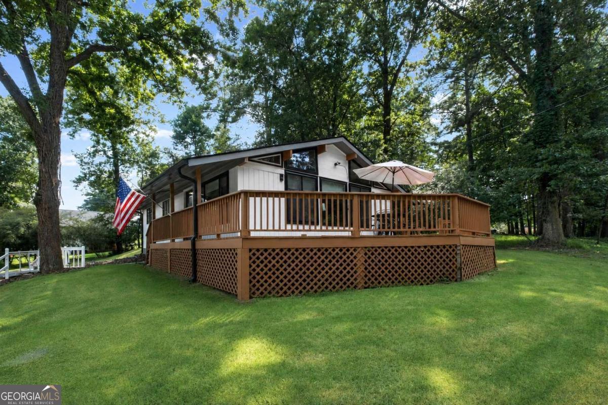 2455 Hawk Creek Trl — photo