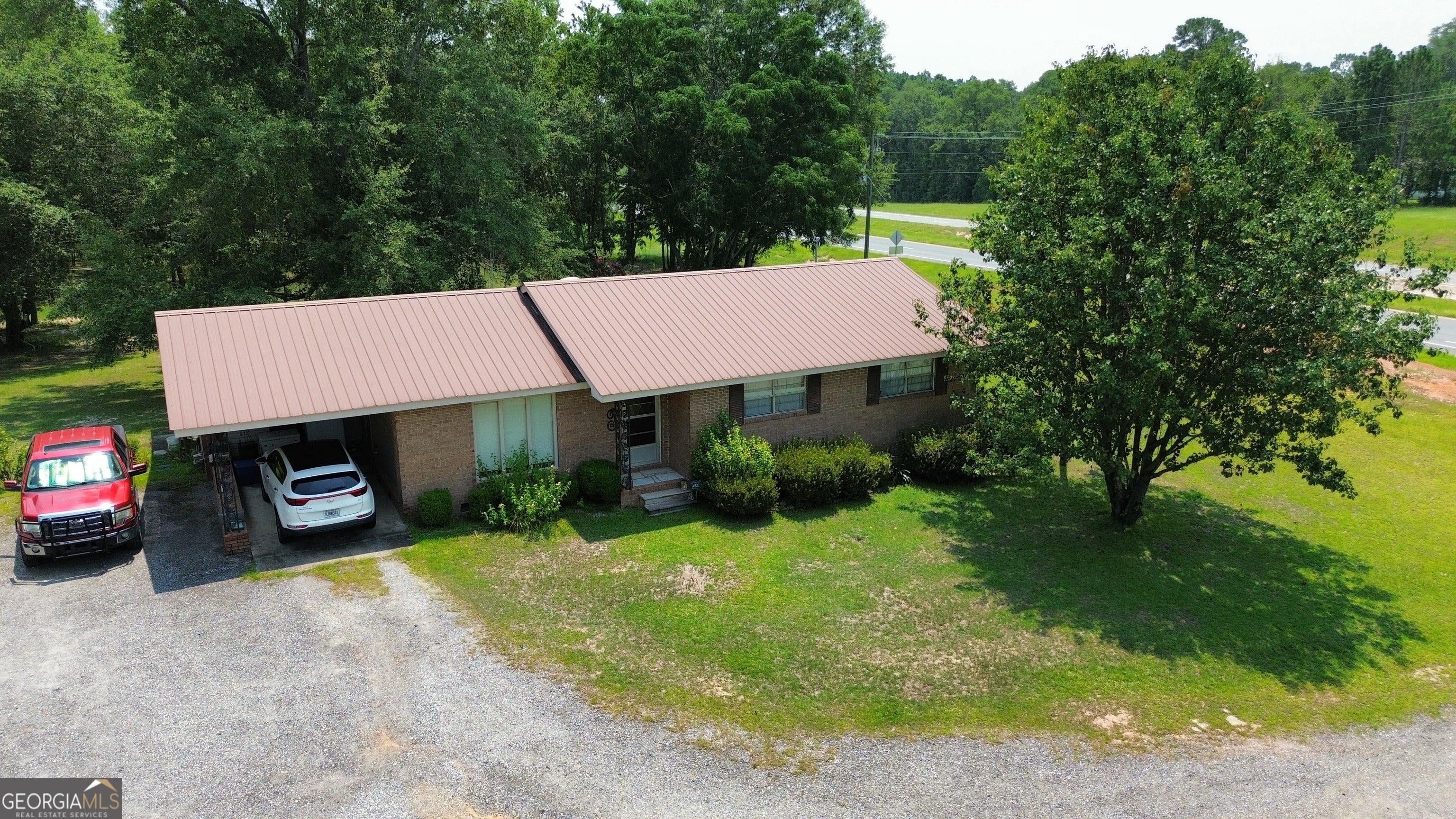 7505 McRae Hwy — photo