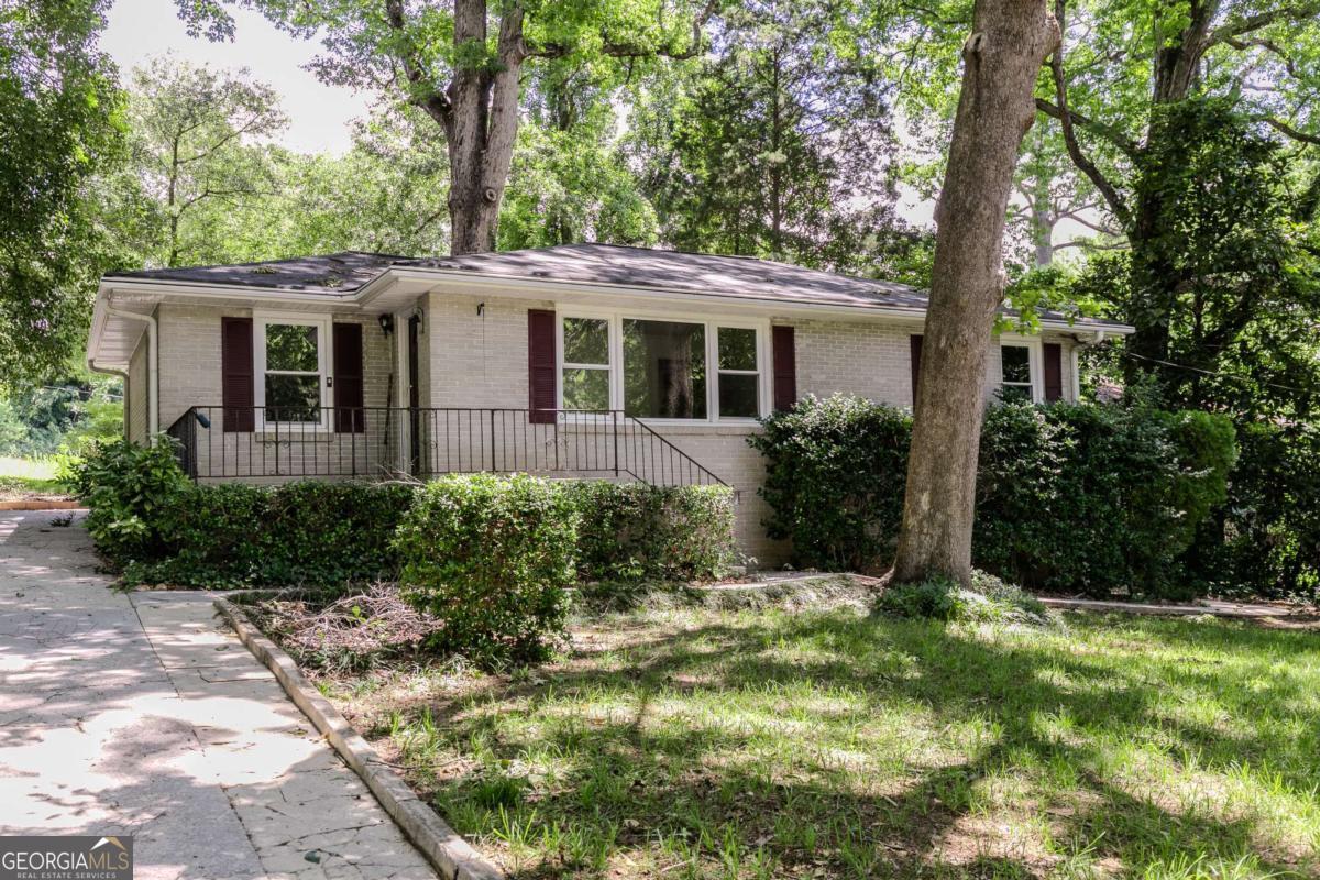 798 Larry Lane, Decatur, GA 30033 — photo 2