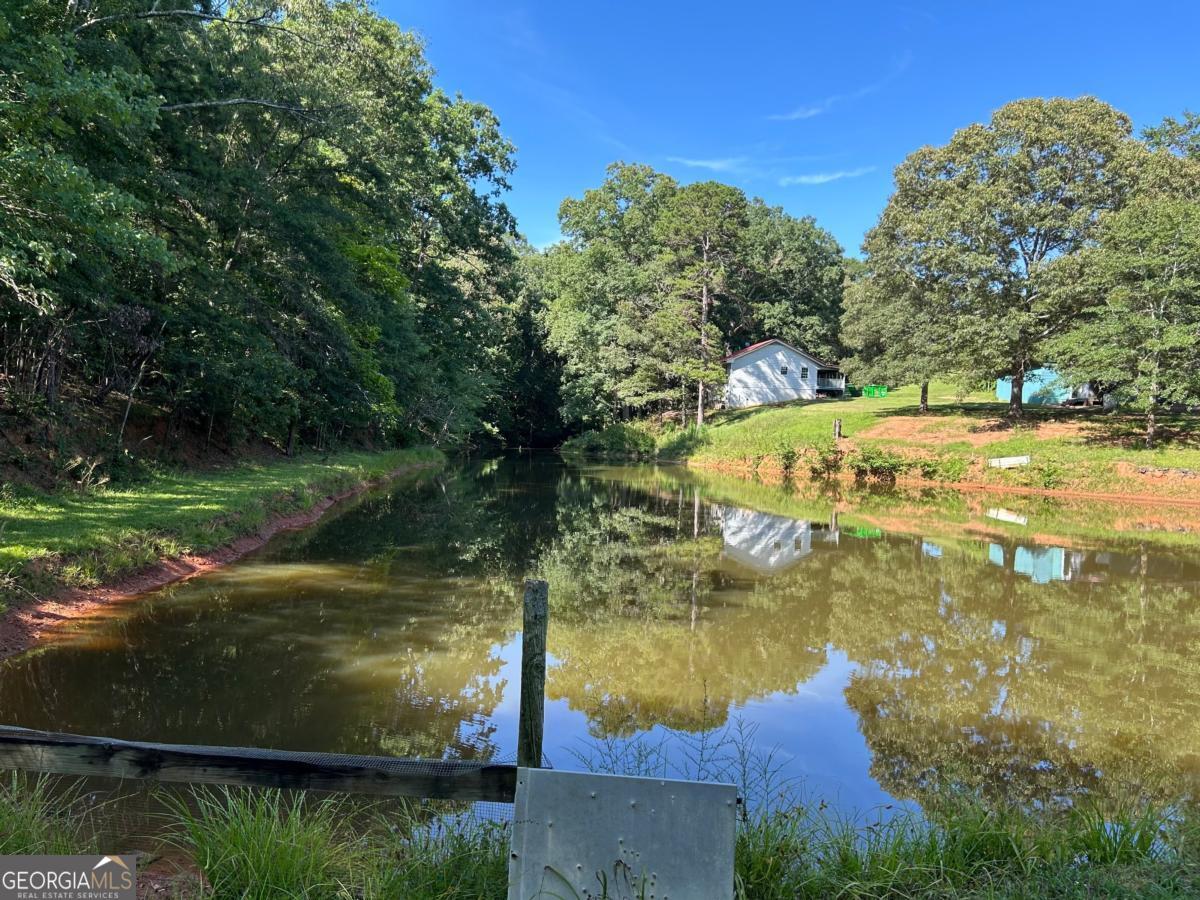 2398 James Springs Rd — photo
