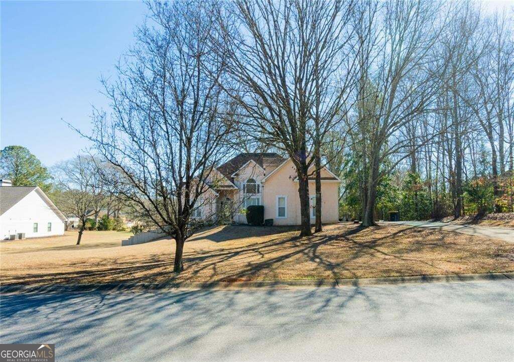 120 Warren Way — photo