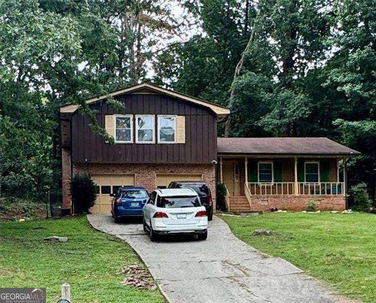 467 Allana Ct — photo