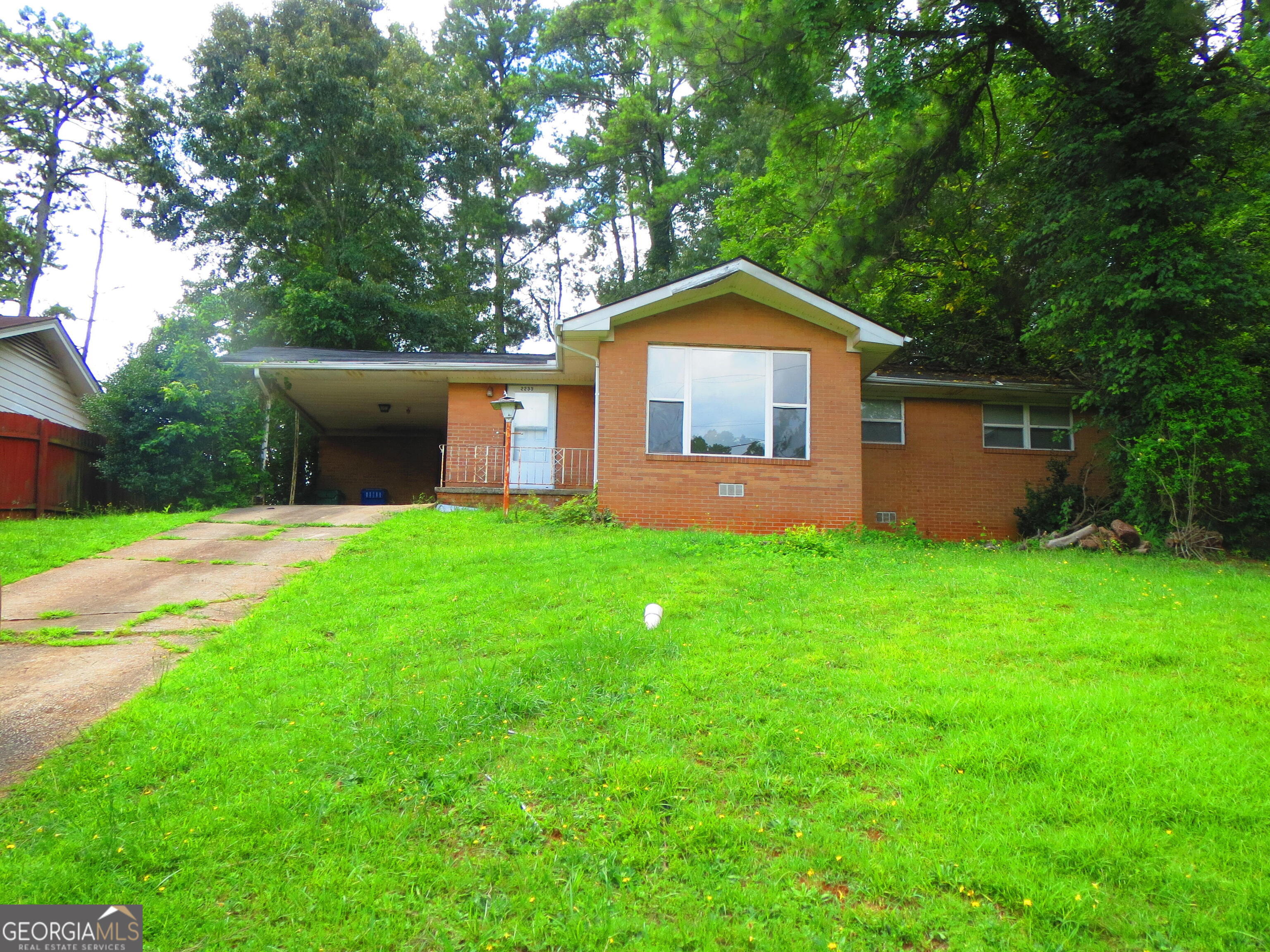 2233 Doris Dr — photo