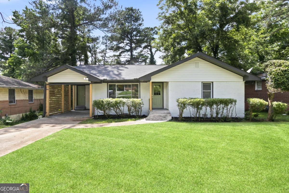 1707 Mckenzie Dr — photo
