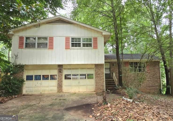 4489 John Dr — photo