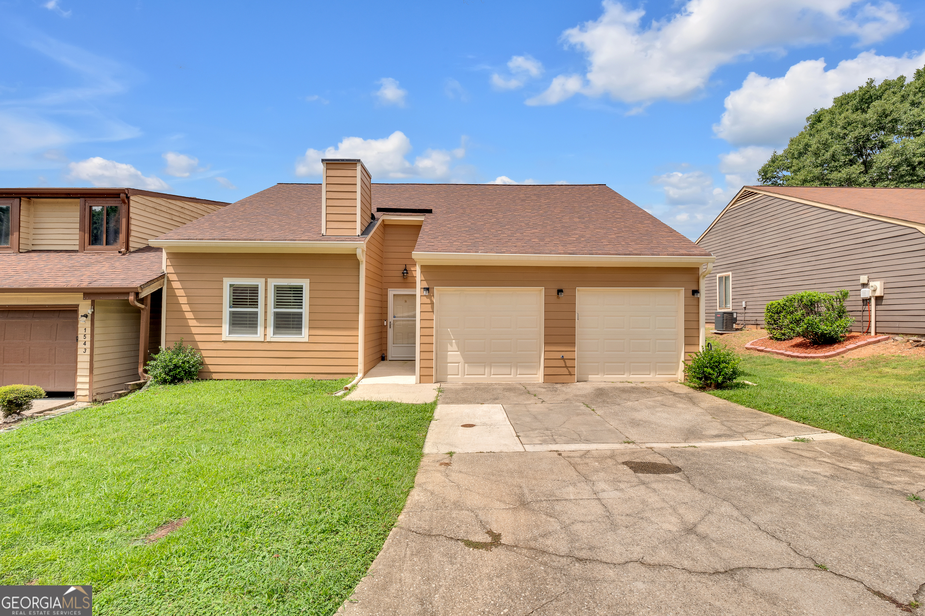 1541 Burnstone Dr — photo