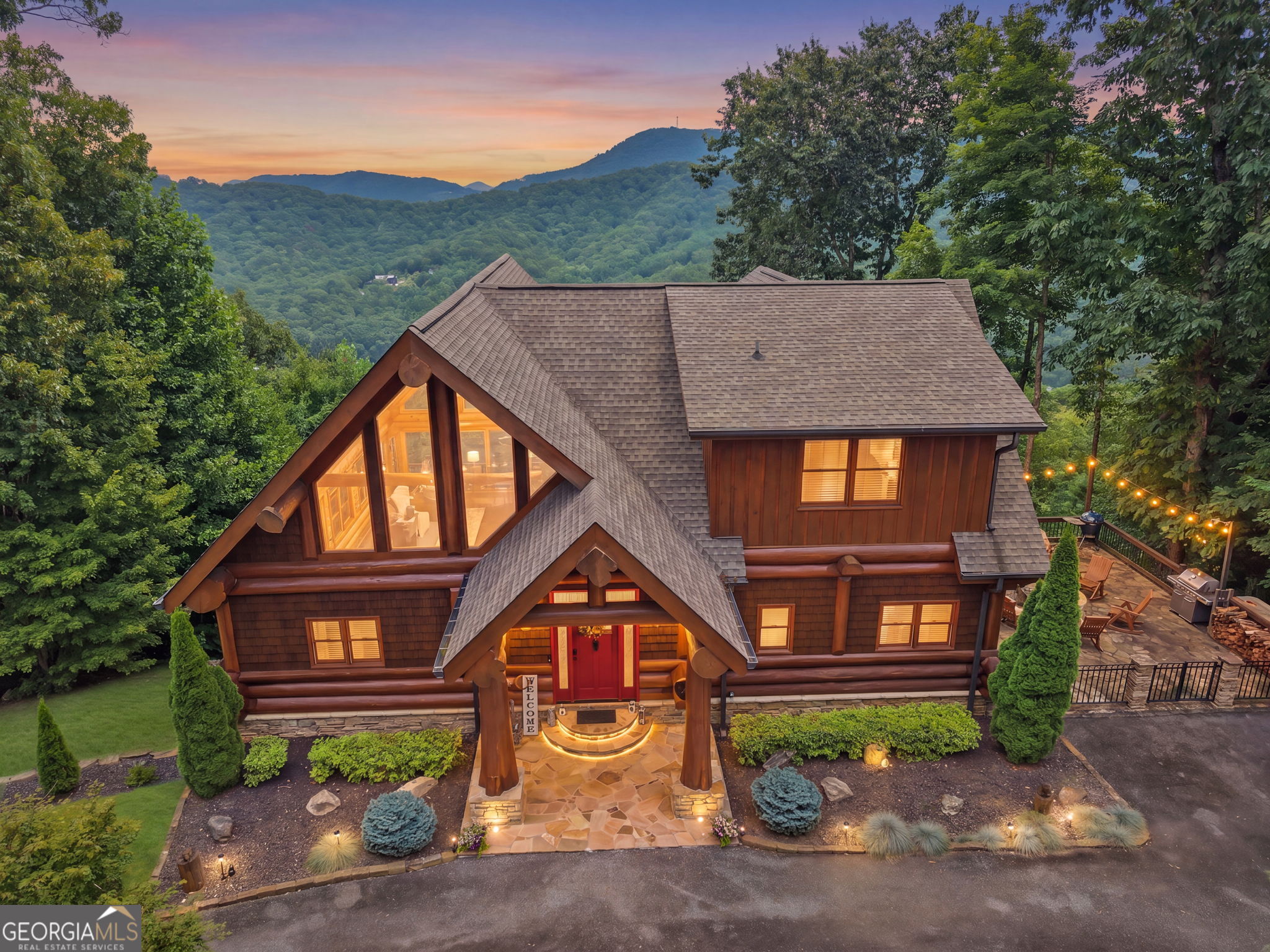 495 Overlook Dr — photo