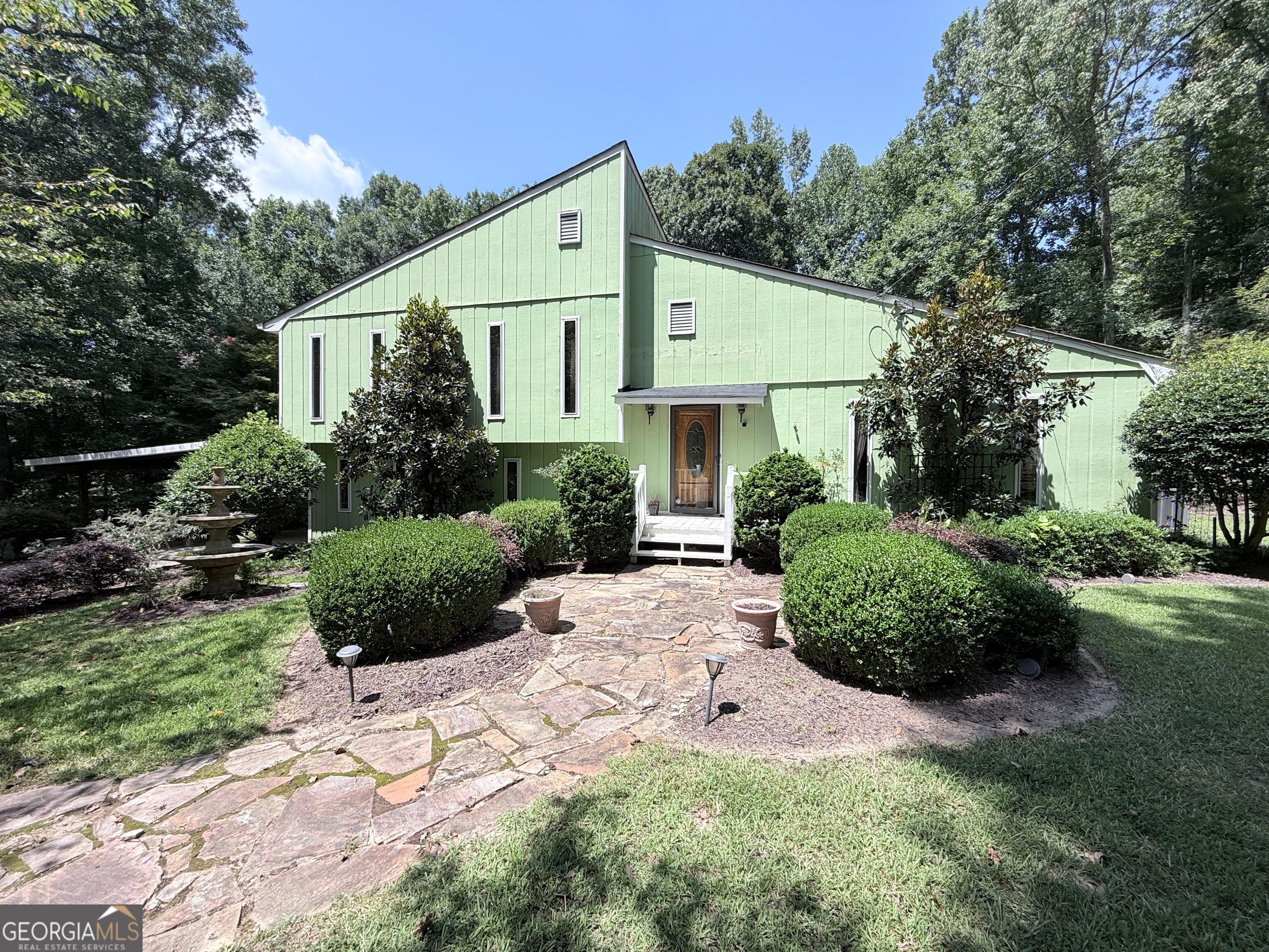2880 Almand Ct NW — photo