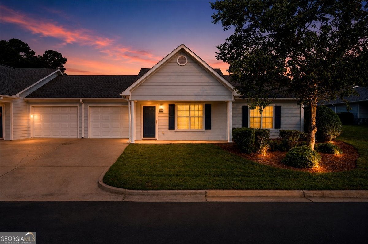 3033 Bentley Park Cir — photo