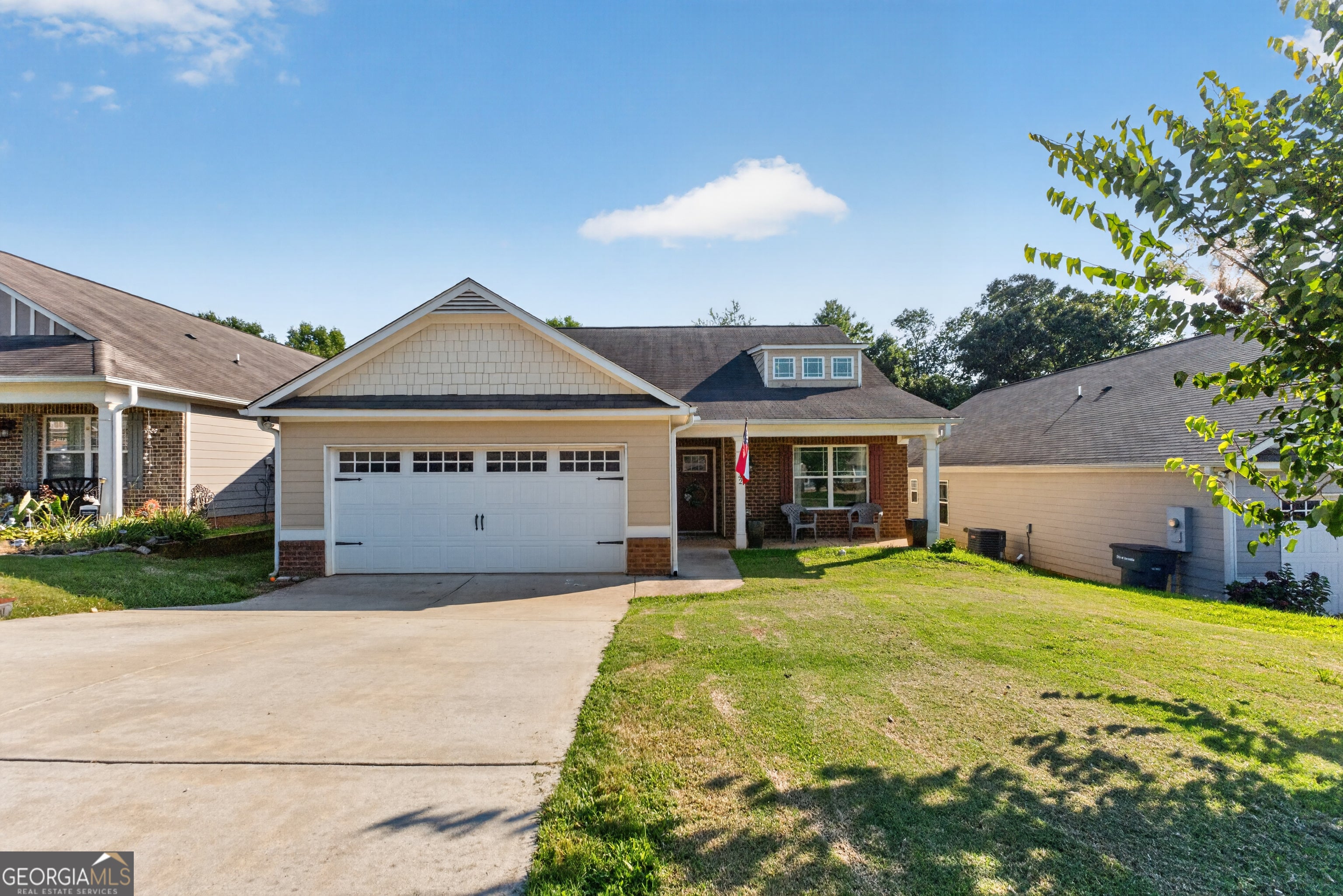 142 Sugar Creek Dr — photo