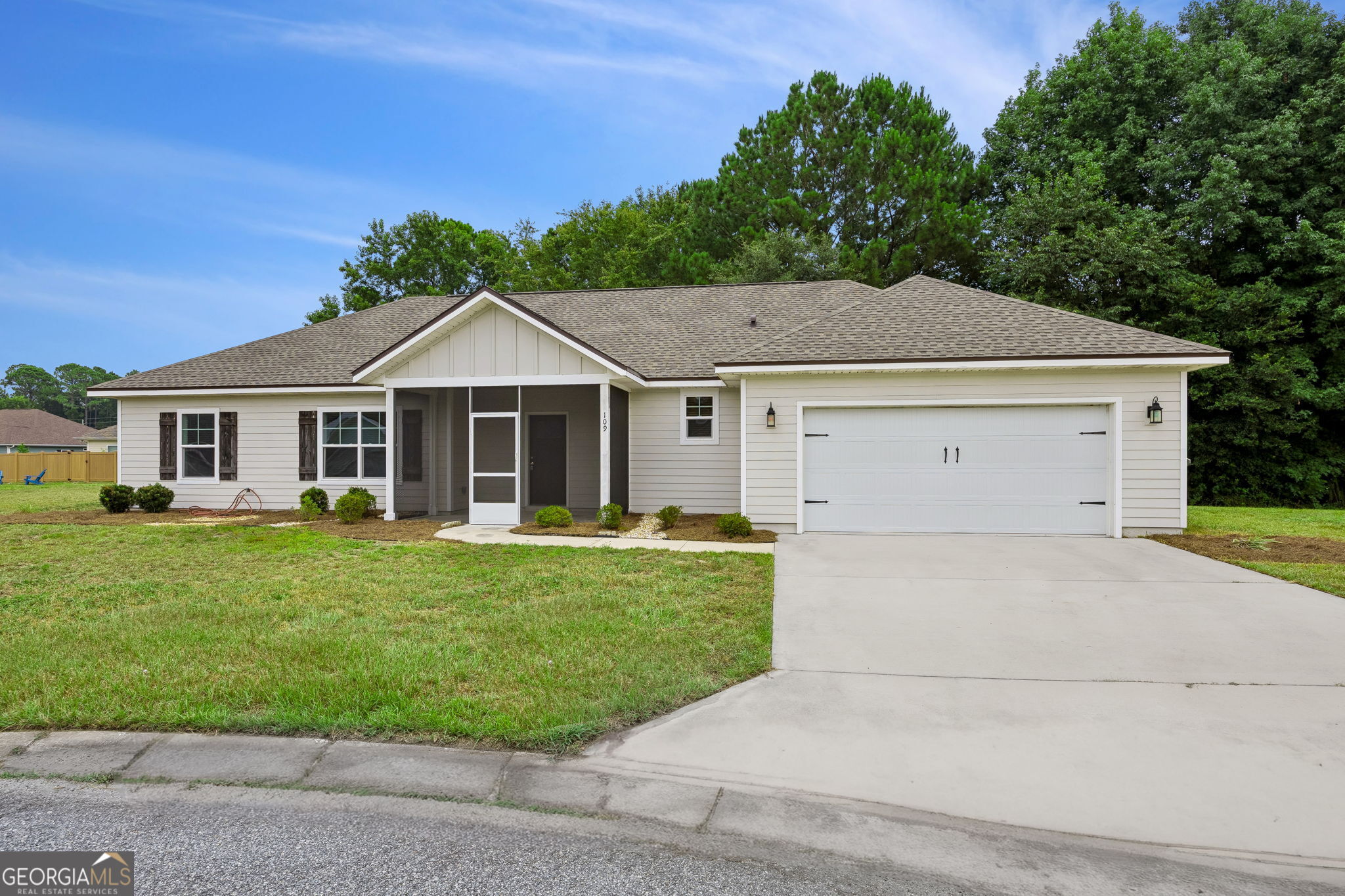 109 Eva Dr — photo