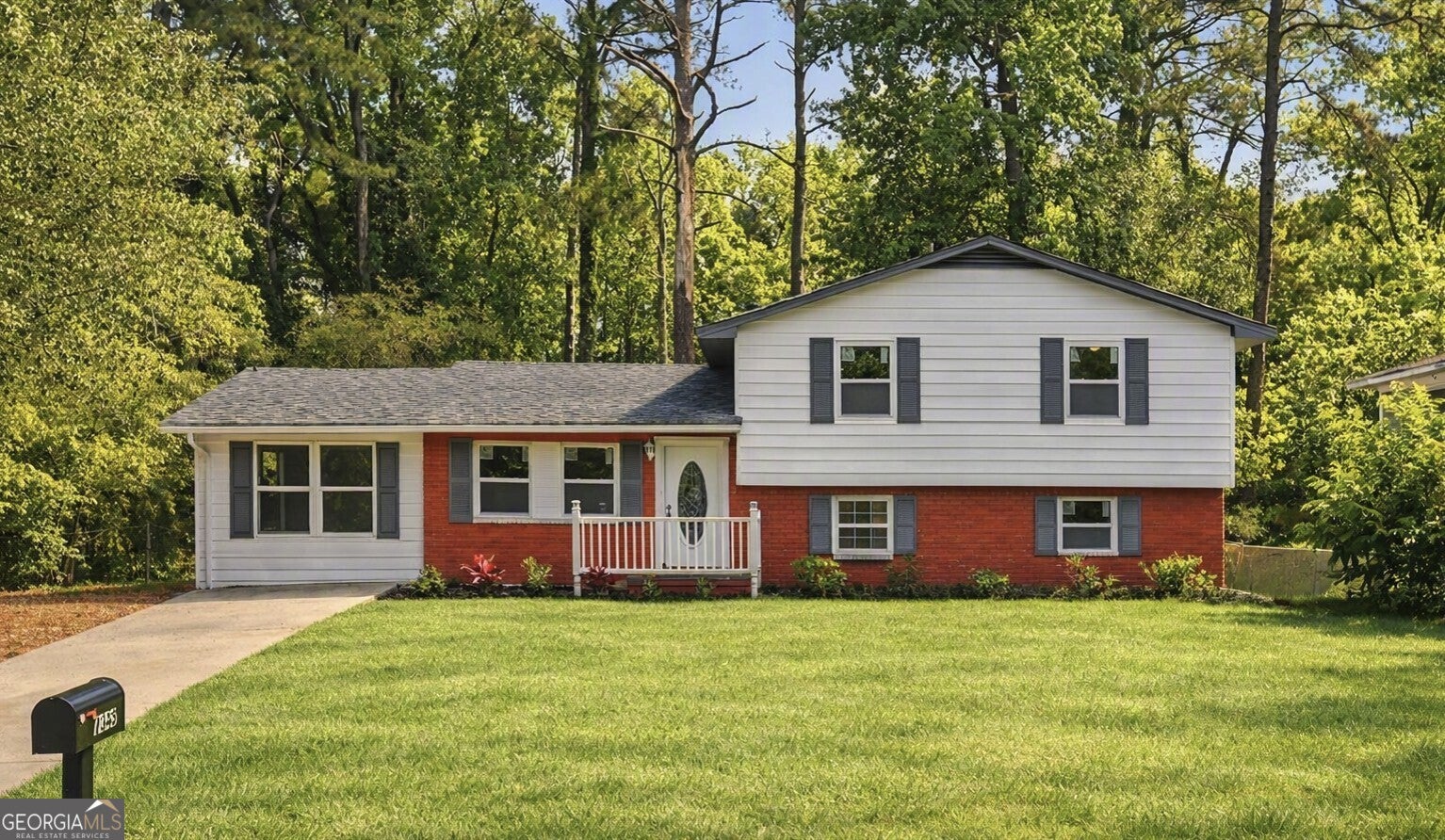 7348 Mockingbird Trl — photo