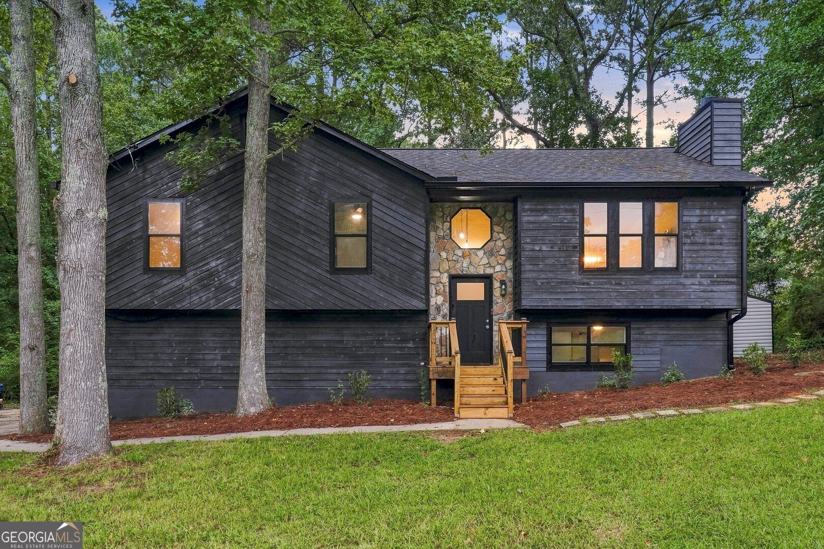 6311 Stoney Ct — photo