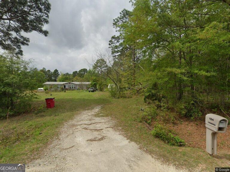 124 Tanglewood Dr — photo