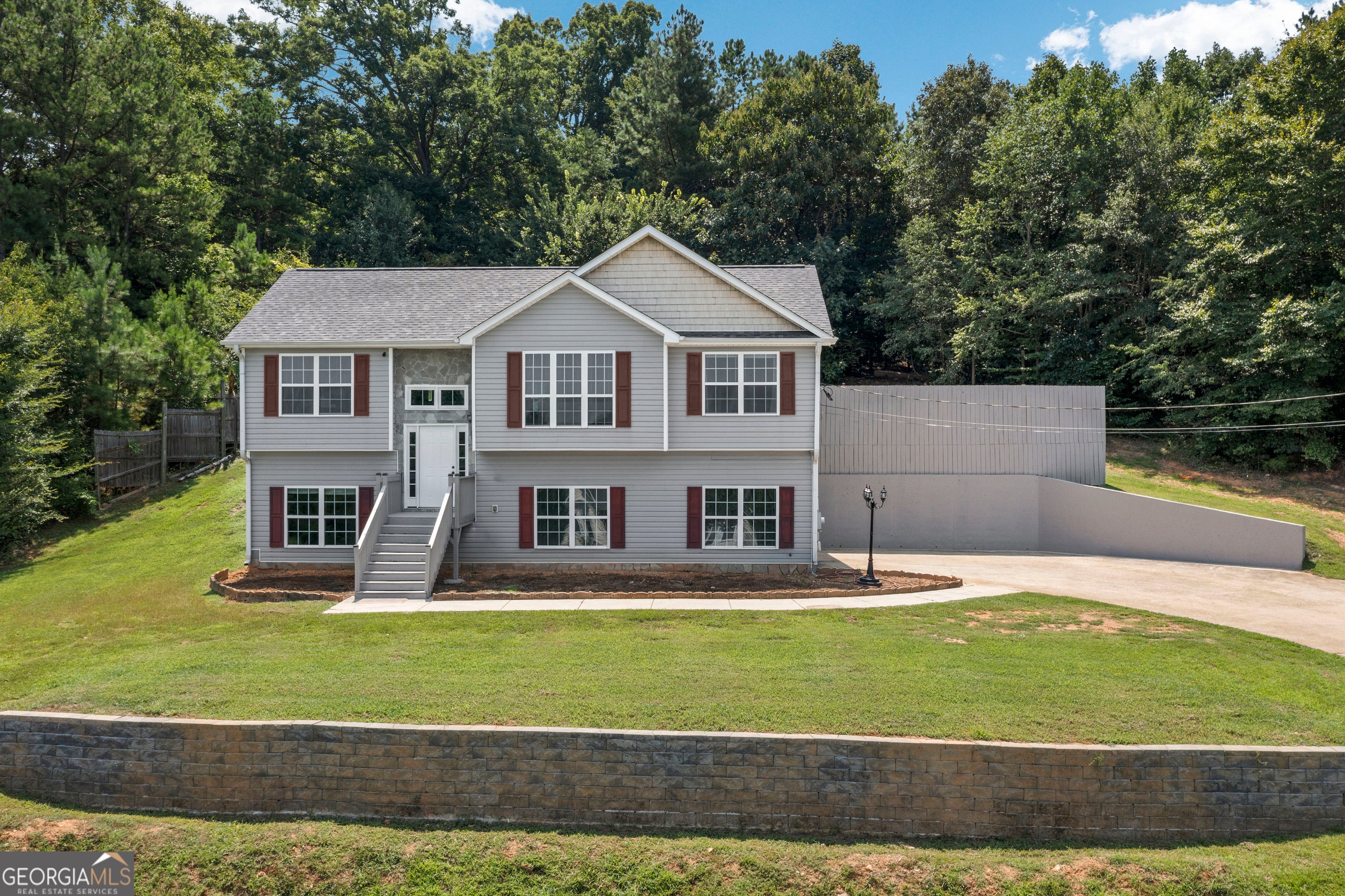 172 Cedar Creek Xing — photo