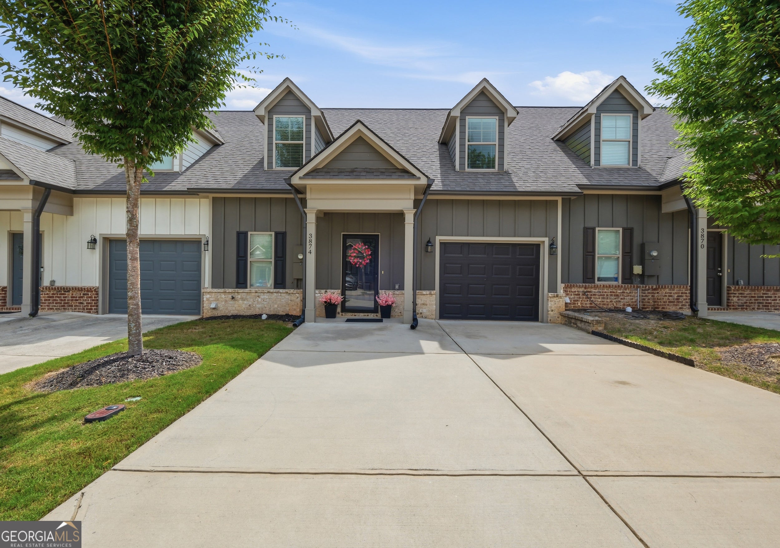 3874 Valley View Ct — photo