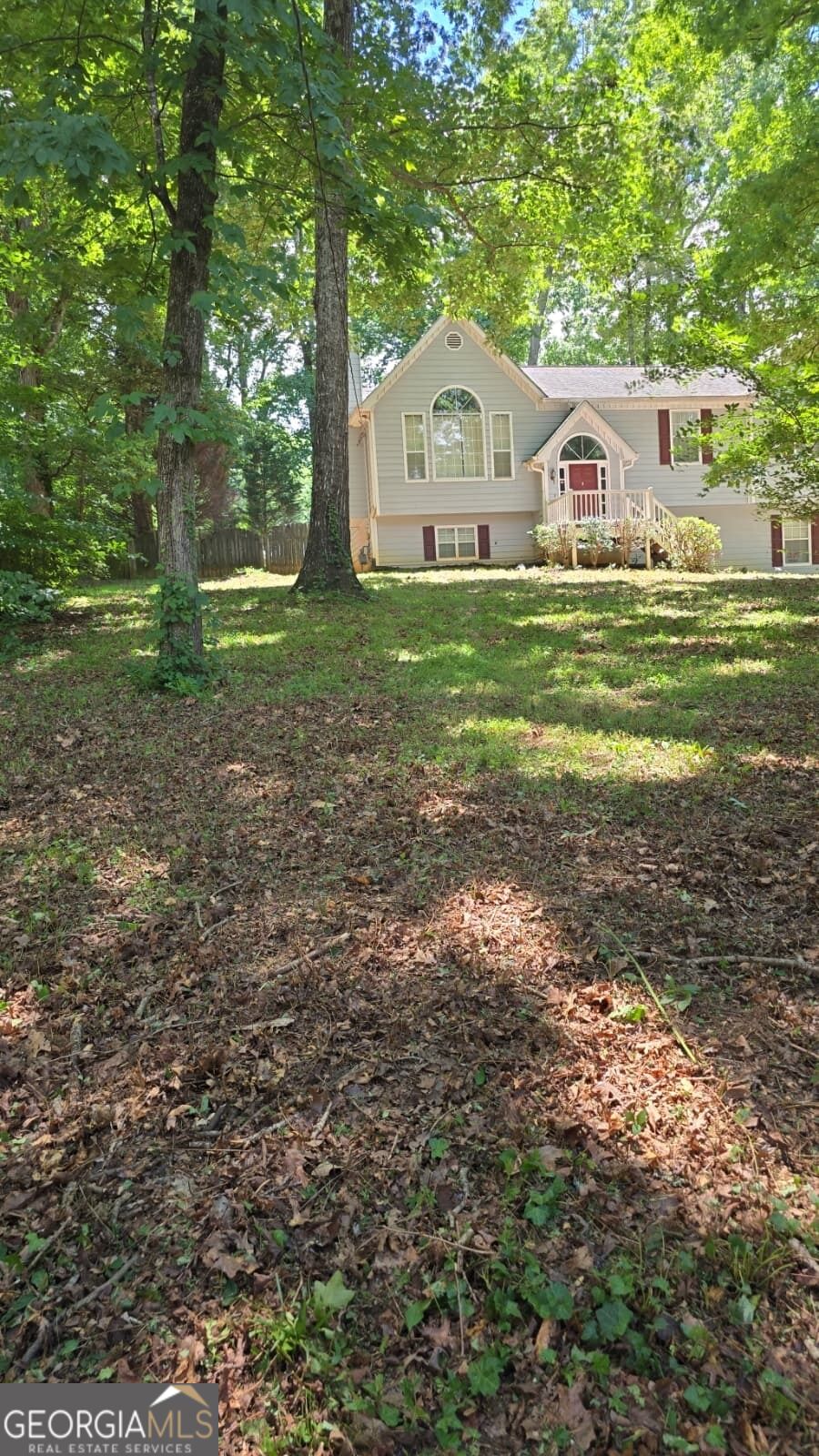 143 Hartwood Dr — photo