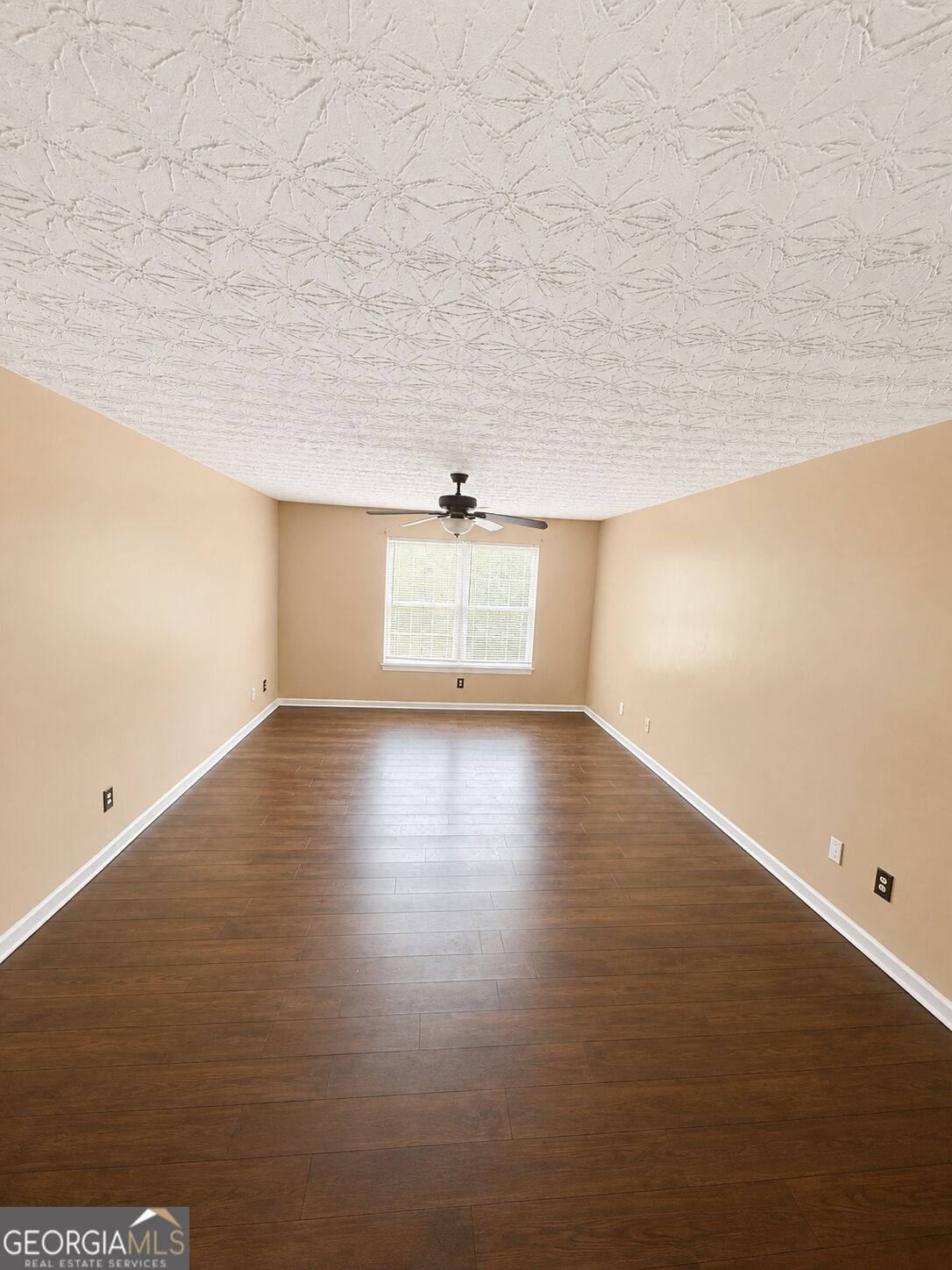 10301 Fairington Ridge Cir 10301 — photo