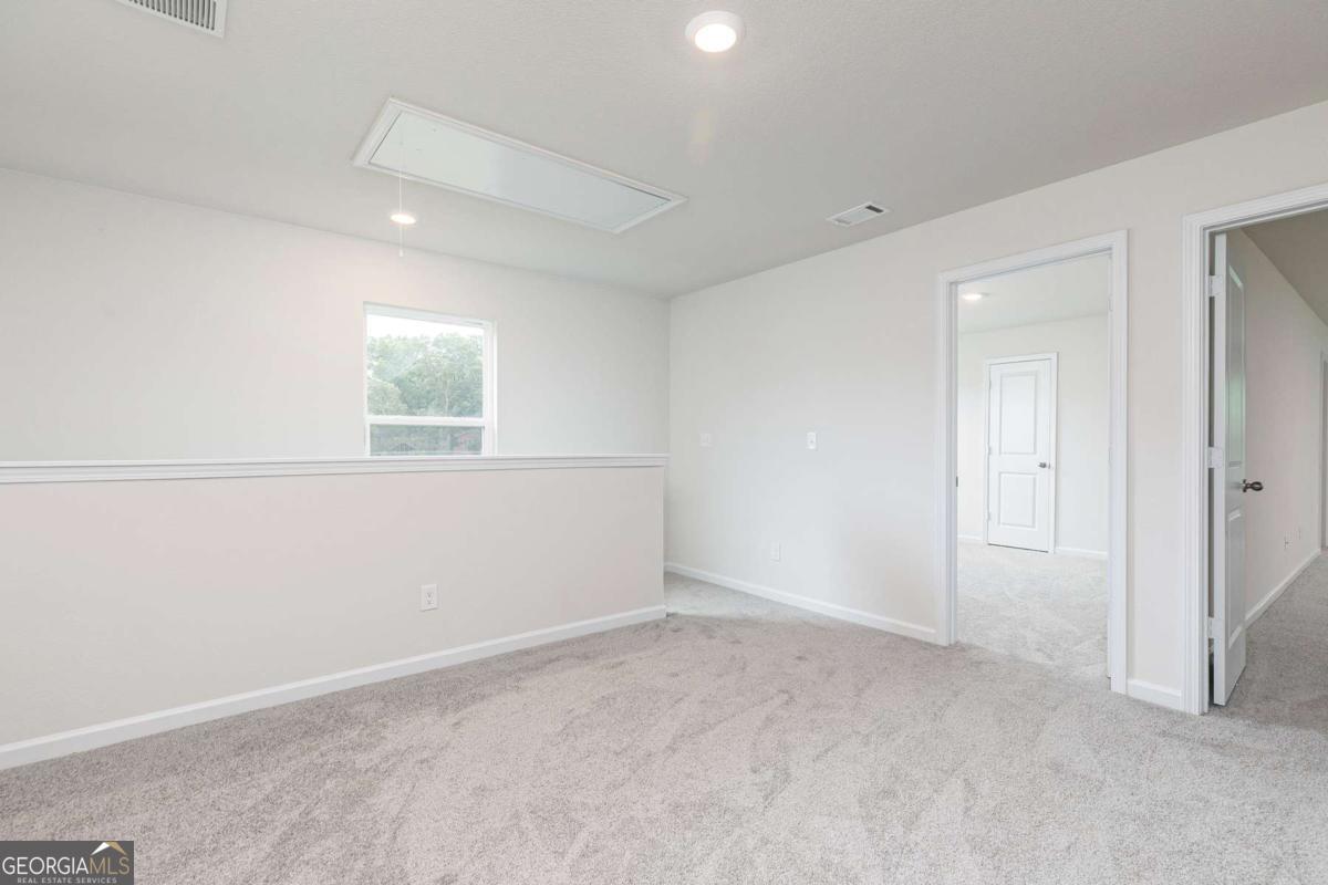 393 Sand Dune Way — photo