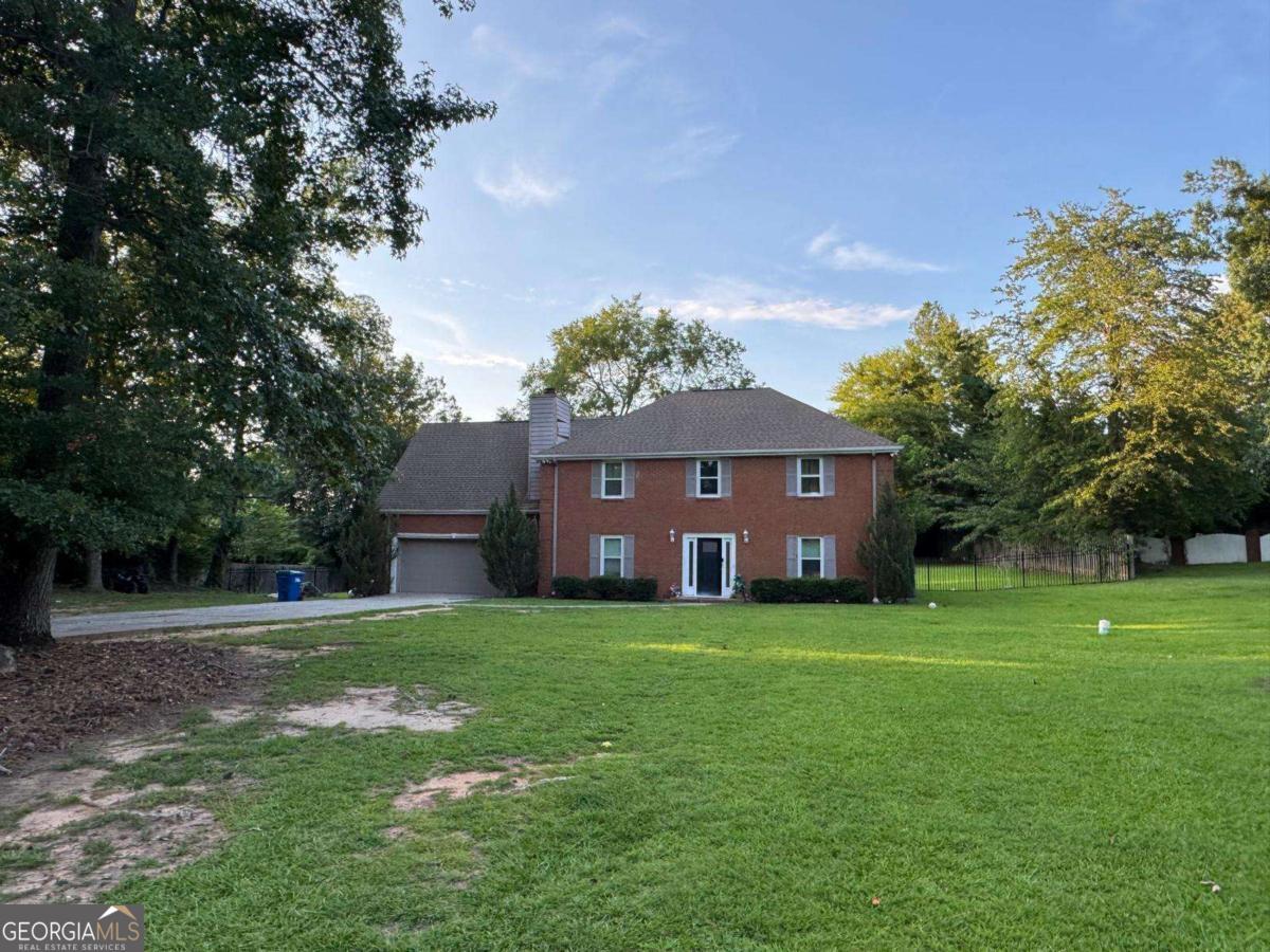 760 Kings Crest Ct — photo