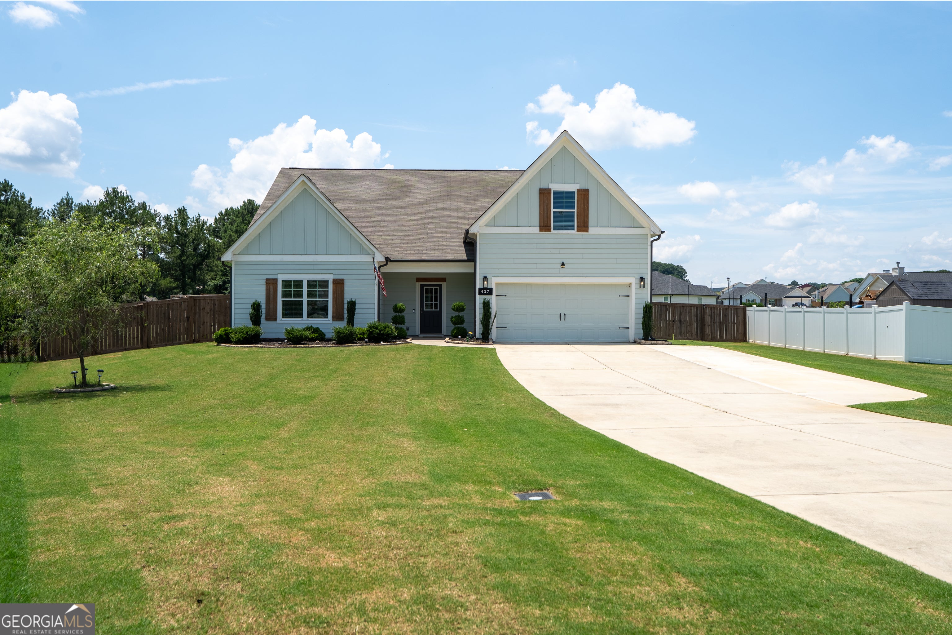 407 Glenn Trl — photo