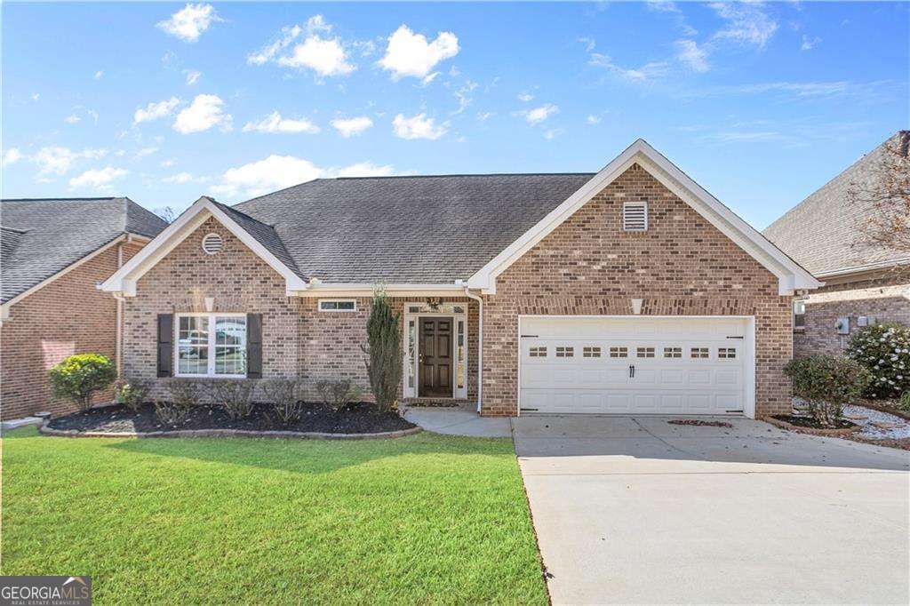 726 Retreat Woods Way — photo